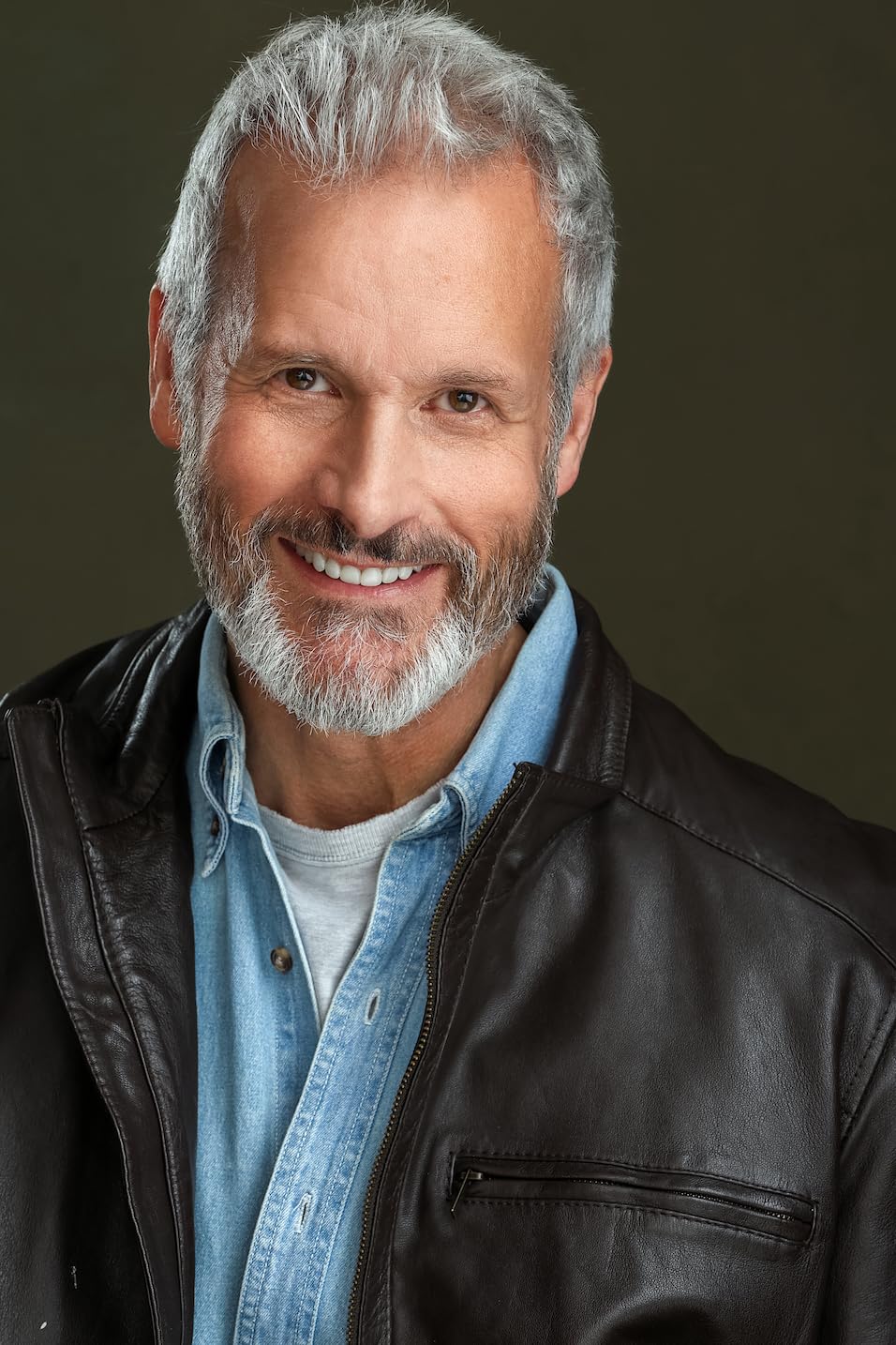 actor Bill Redding large photo