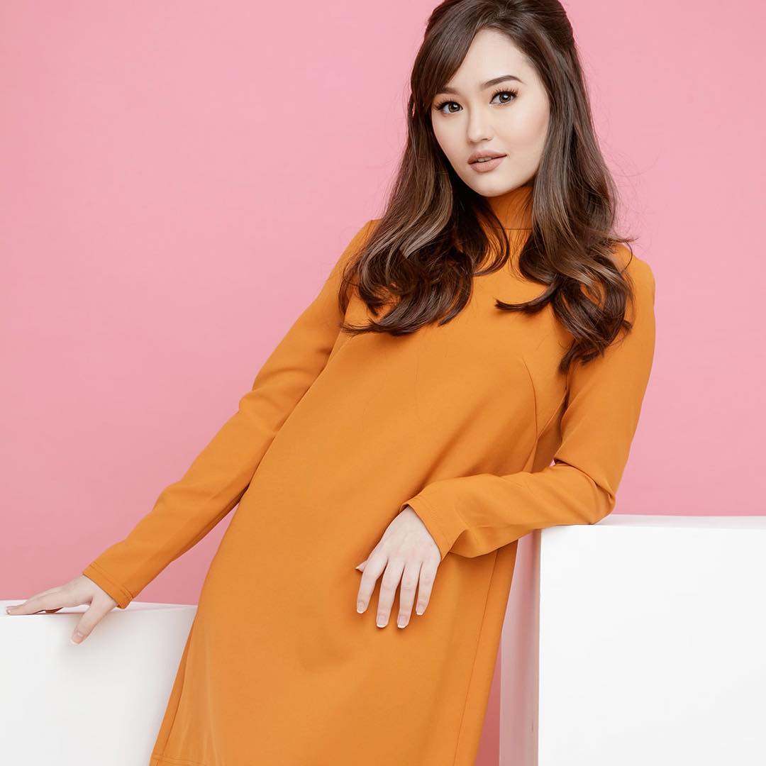 actor Mika Dela Cruz large photo