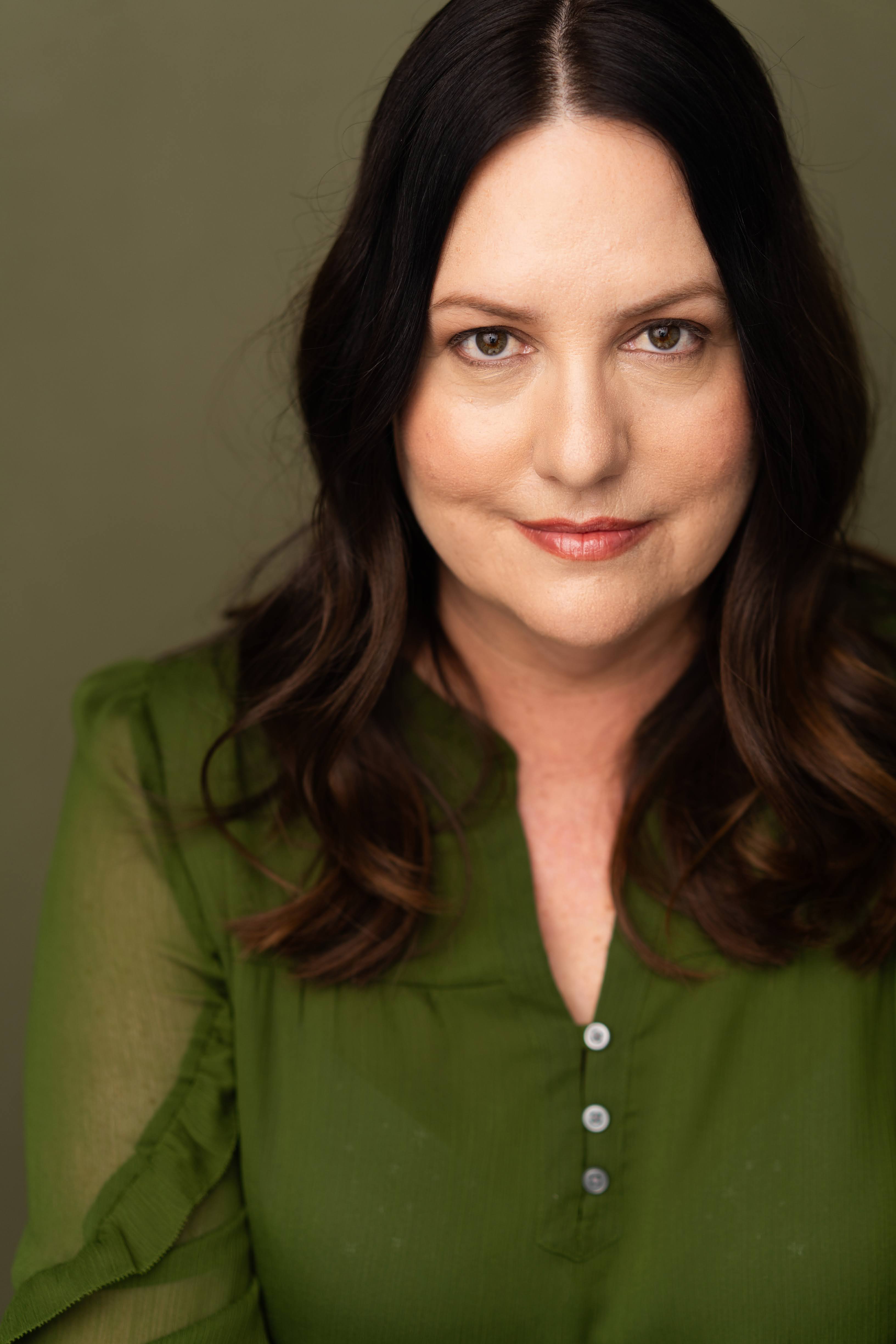 actor Jennifer Ryan large photo