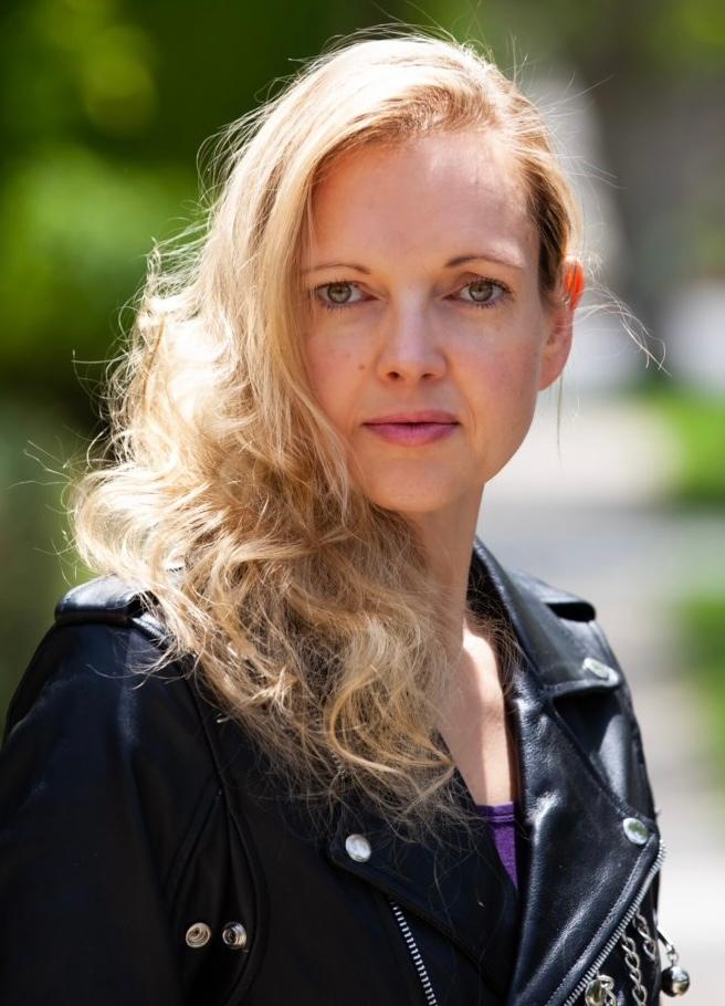 actor Darianne Galden large photo