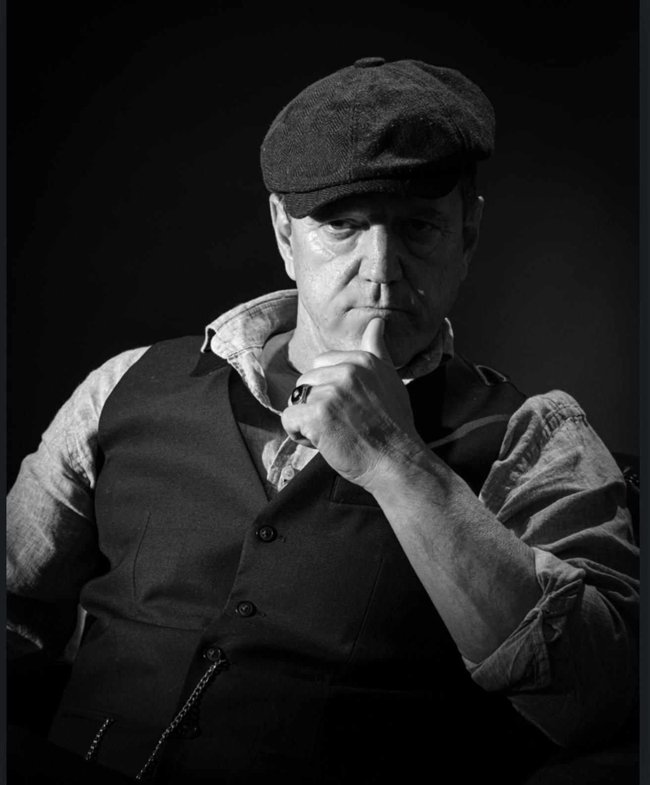 actor Robert Marsella large photo