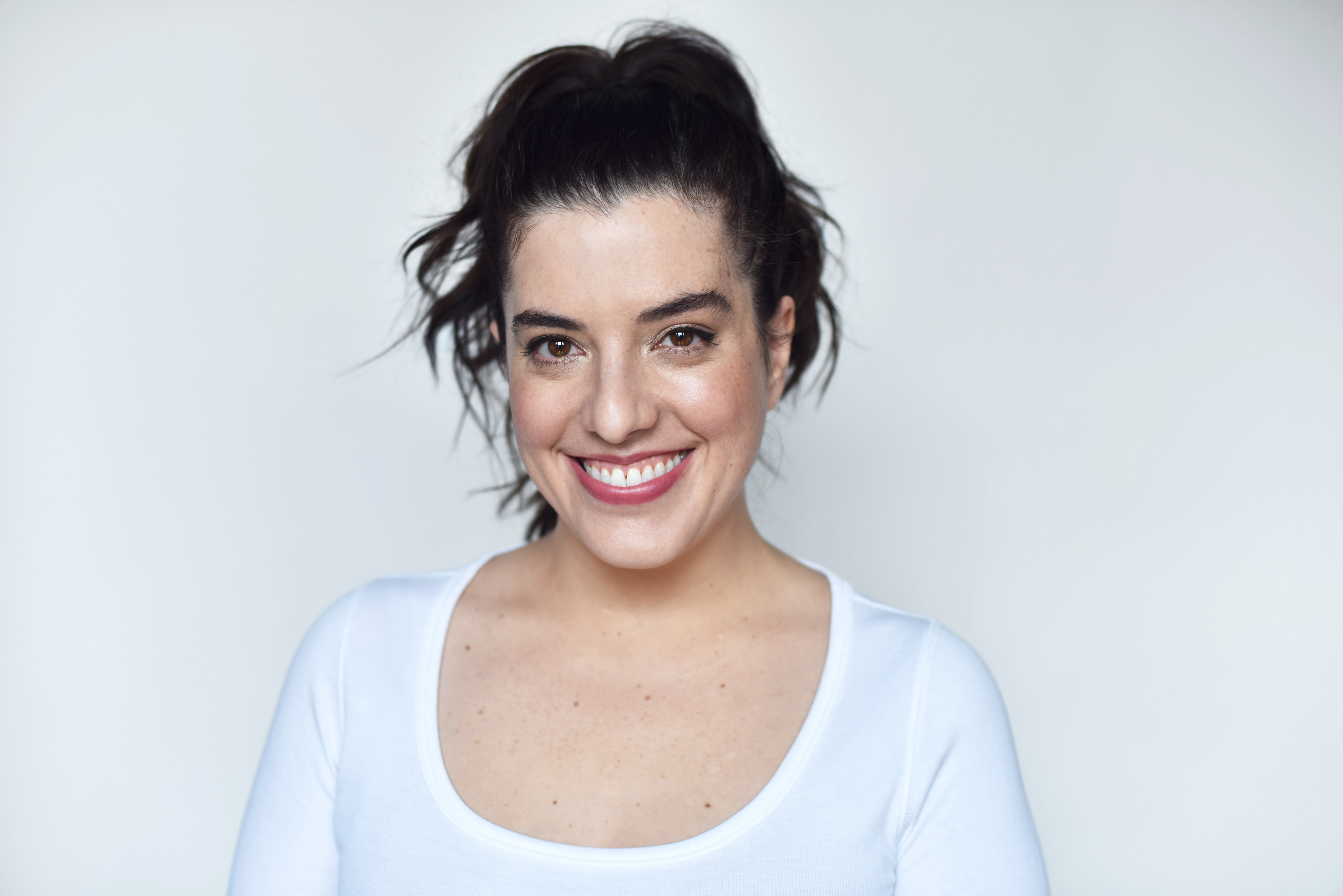 actor Abra Tabak large photo