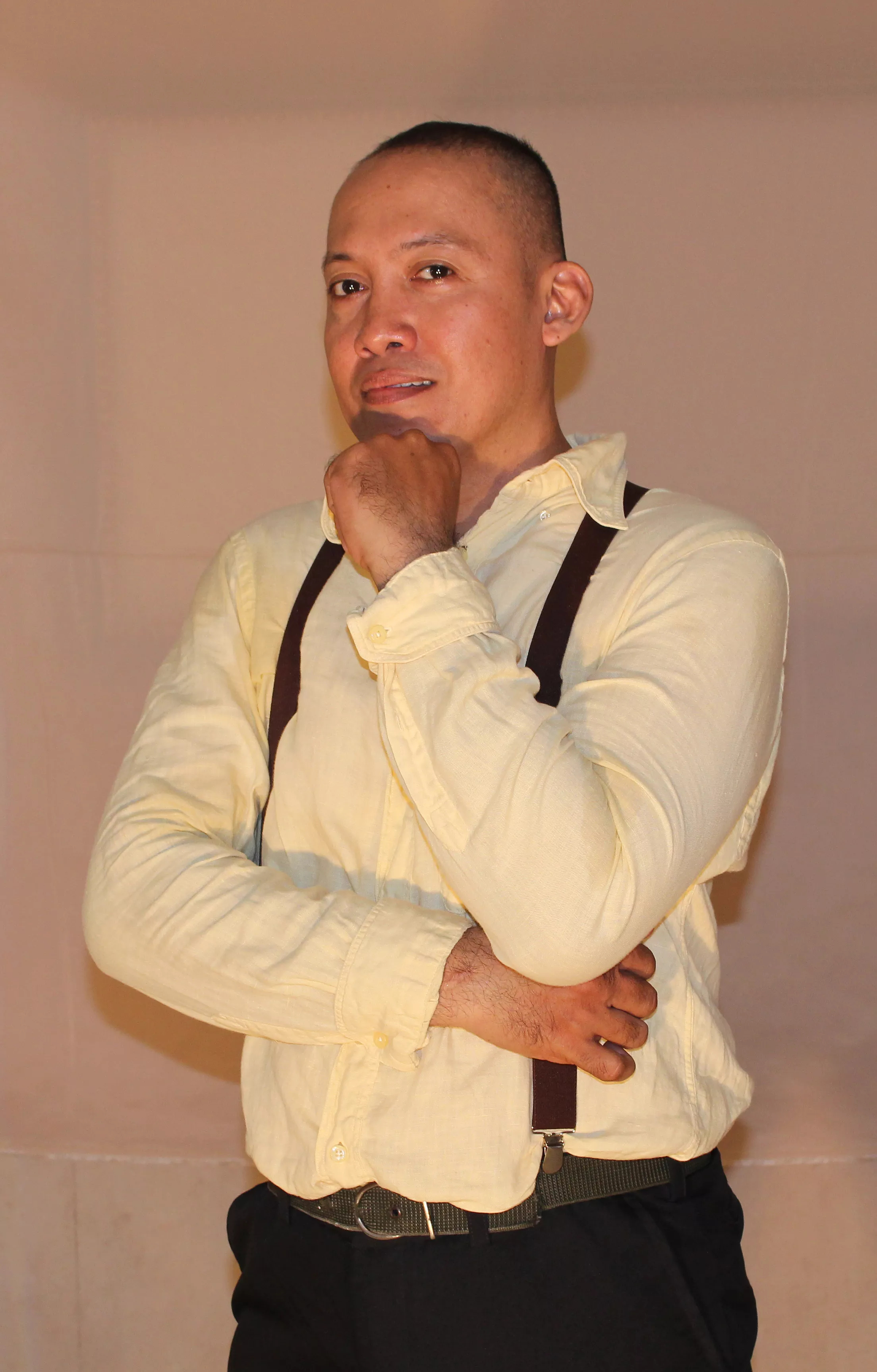 actor Jervi Cajarop large photo