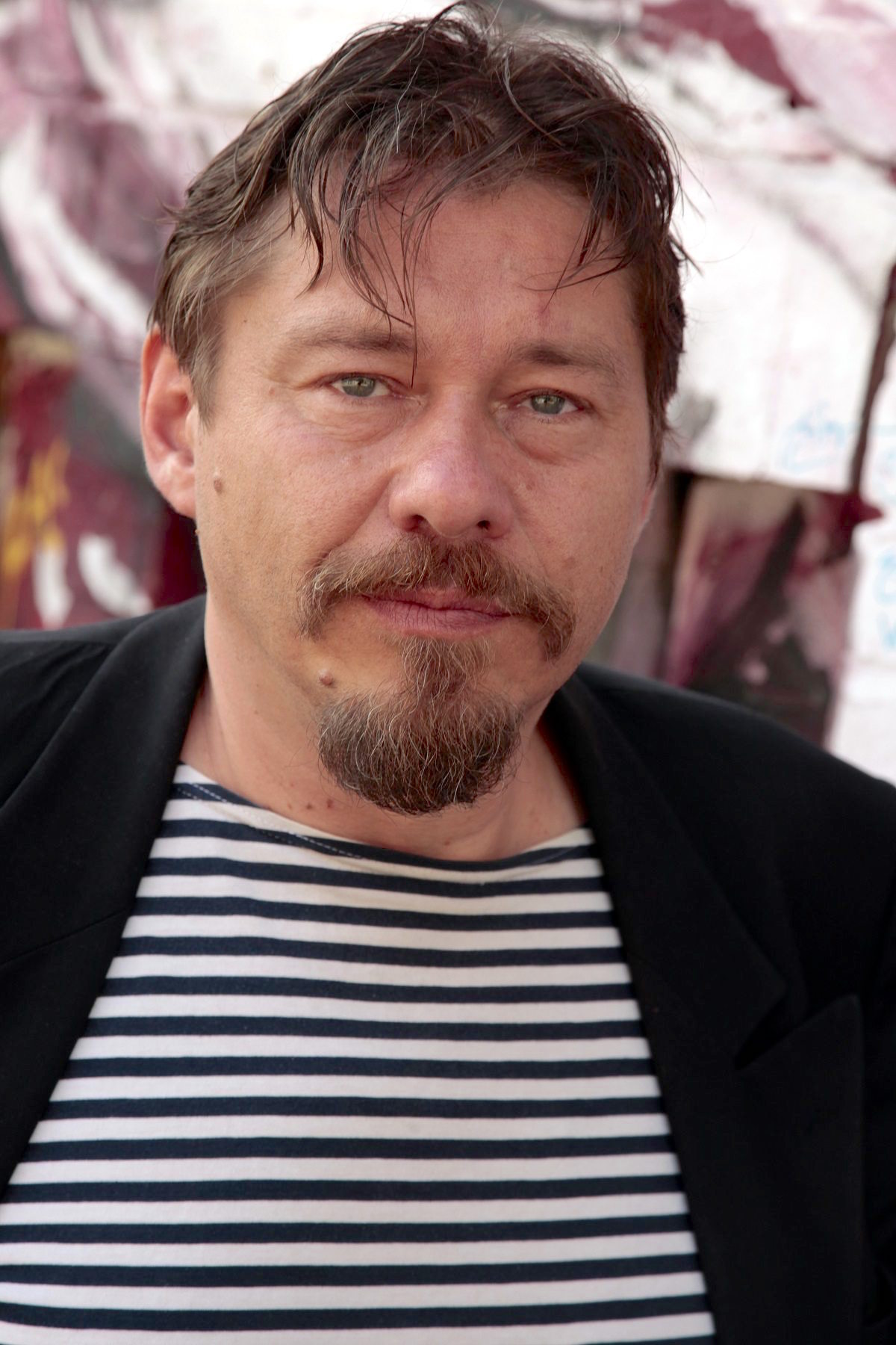 actor Tom Jahn large photo