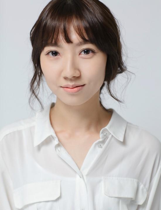 actor Joo Ye-rin large photo
