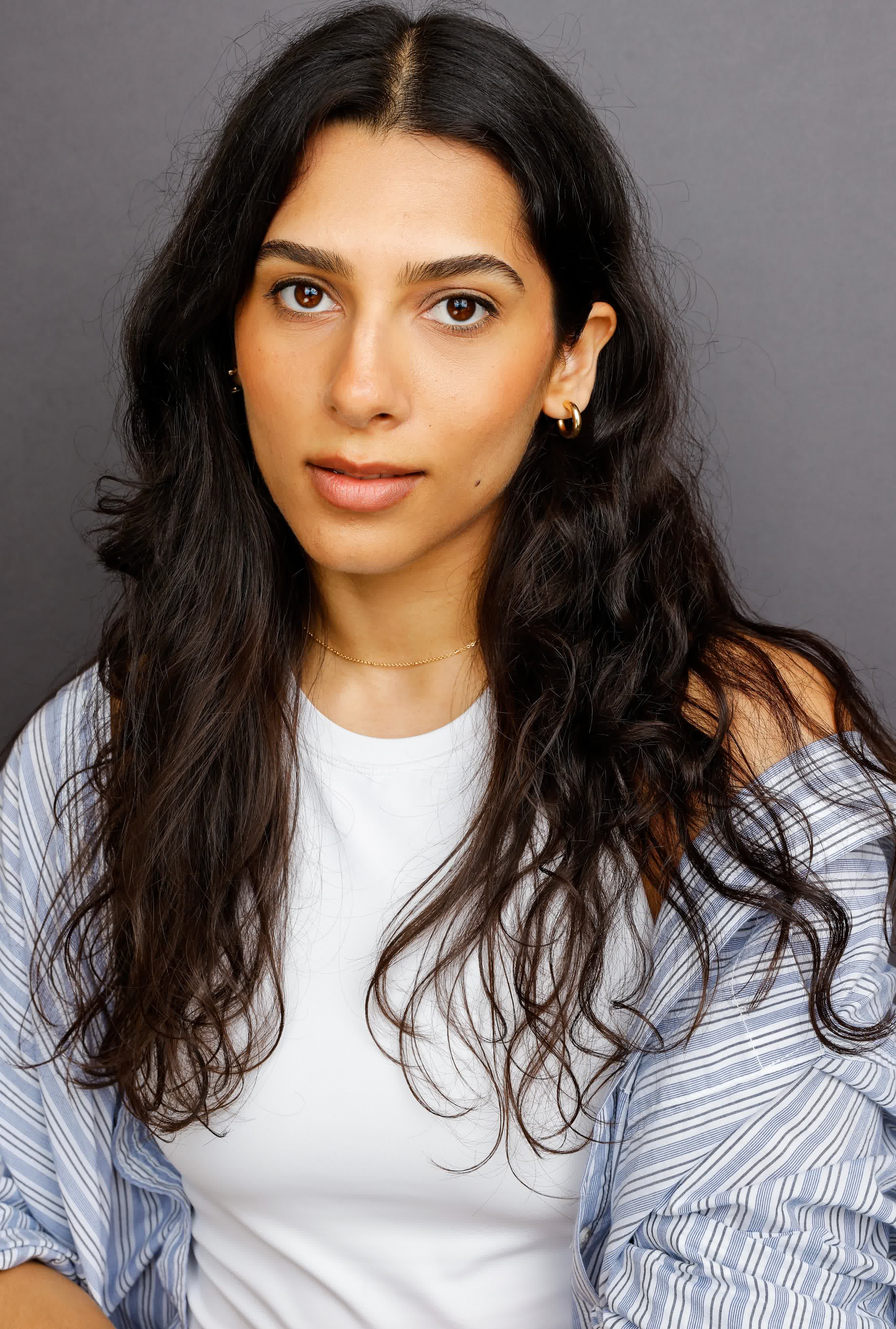 actor Maya Rangulu large photo