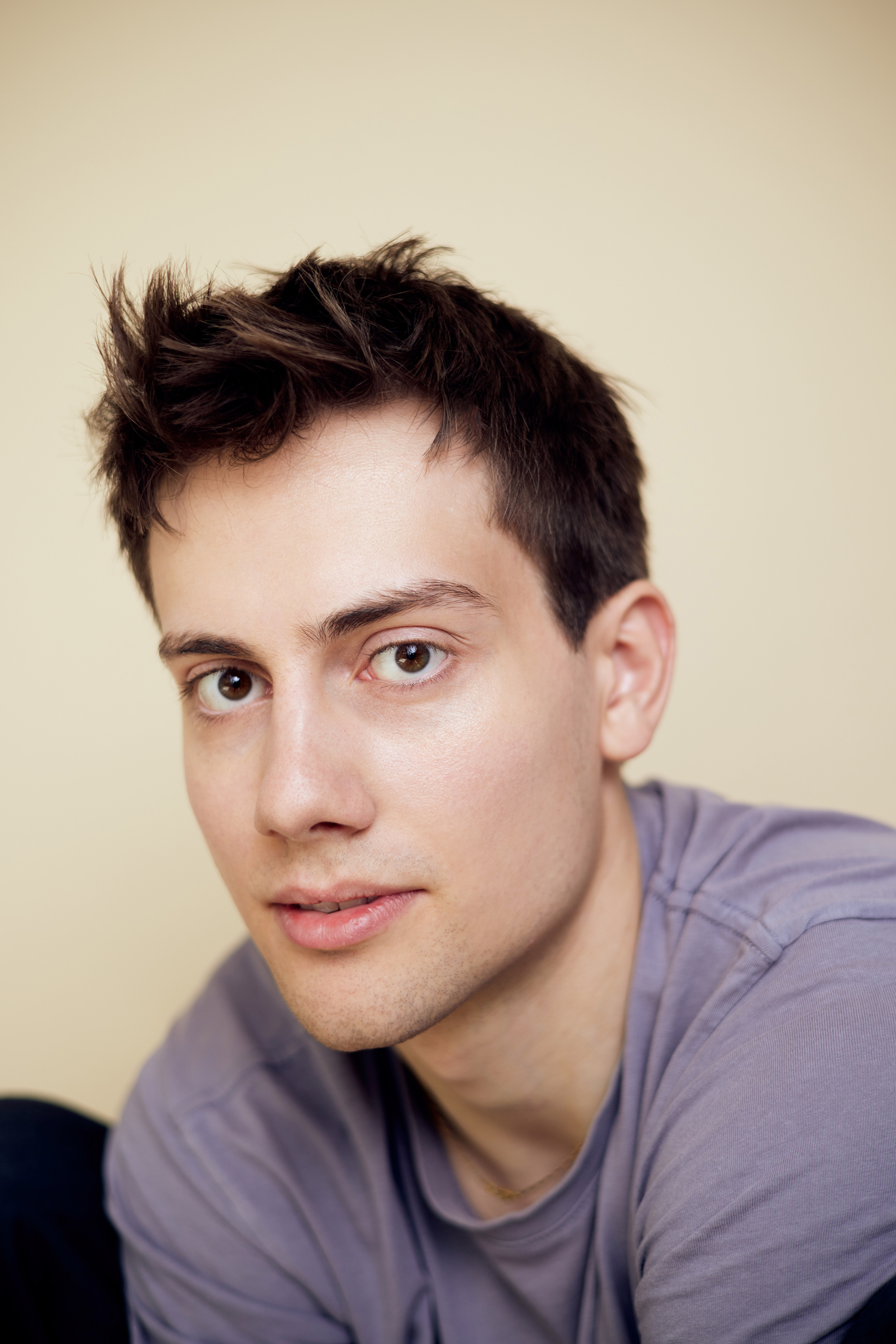 actor Leon Blohm large photo