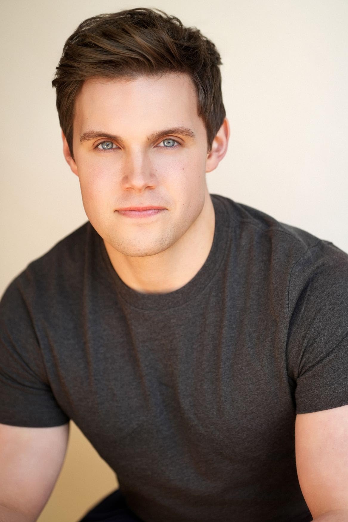 actor Luke Daley large photo