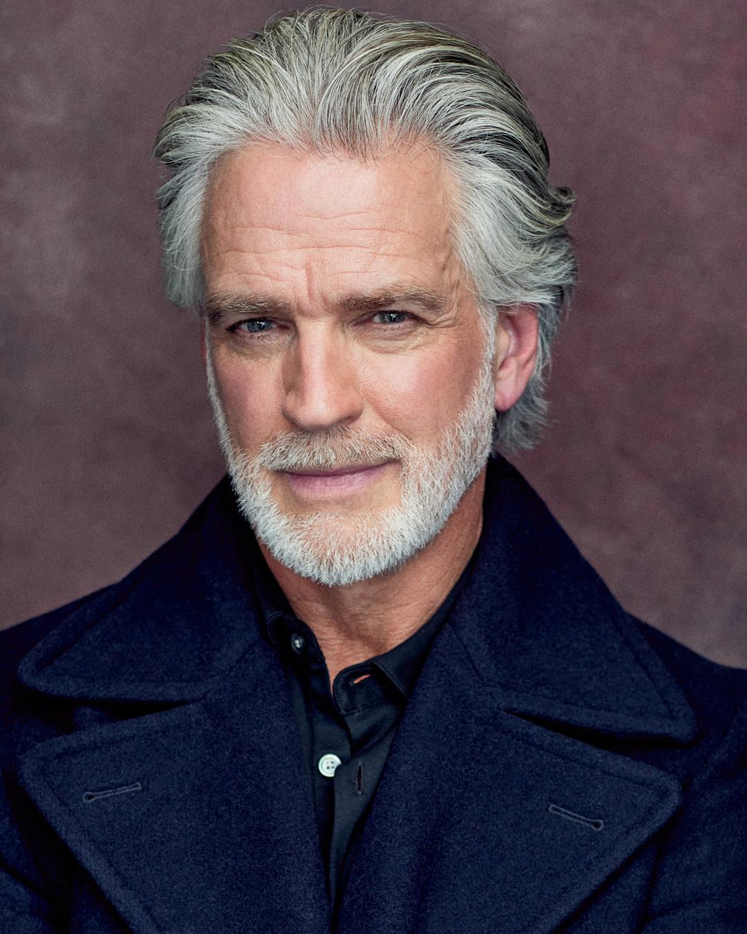 actor Torquil Deacon large photo