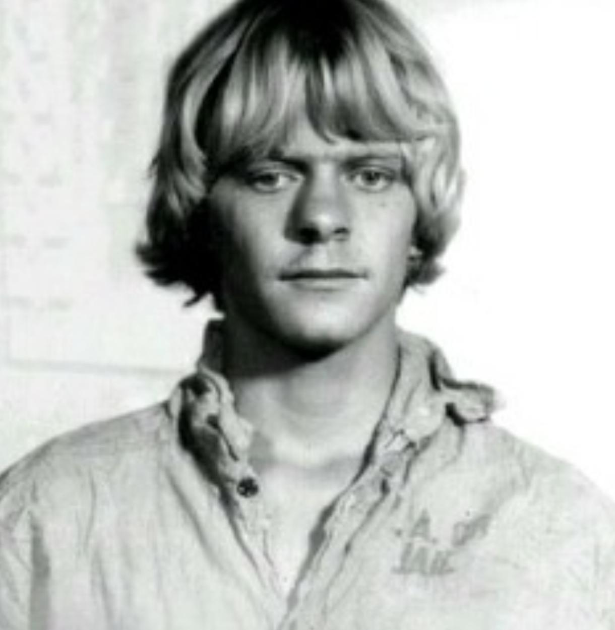 actor Gregory Miley large photo