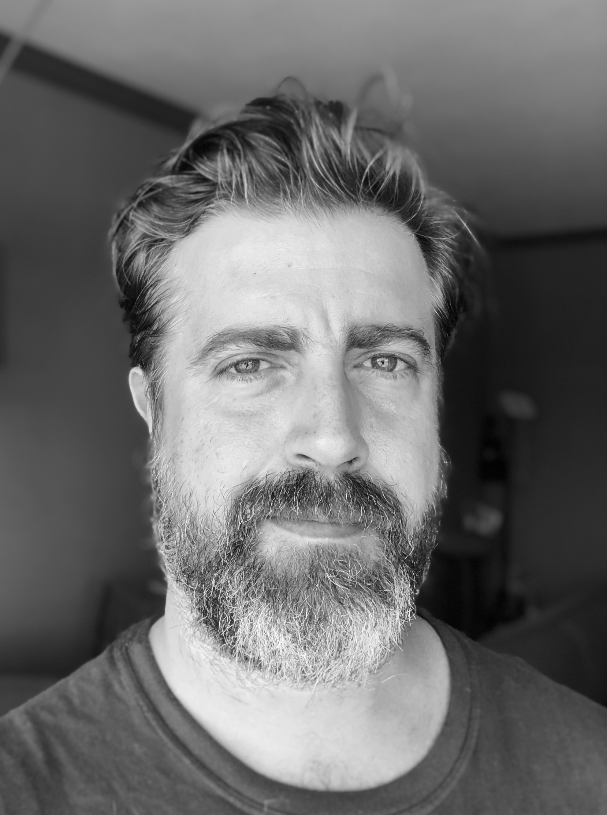 actor Camilo Pellegrini large photo