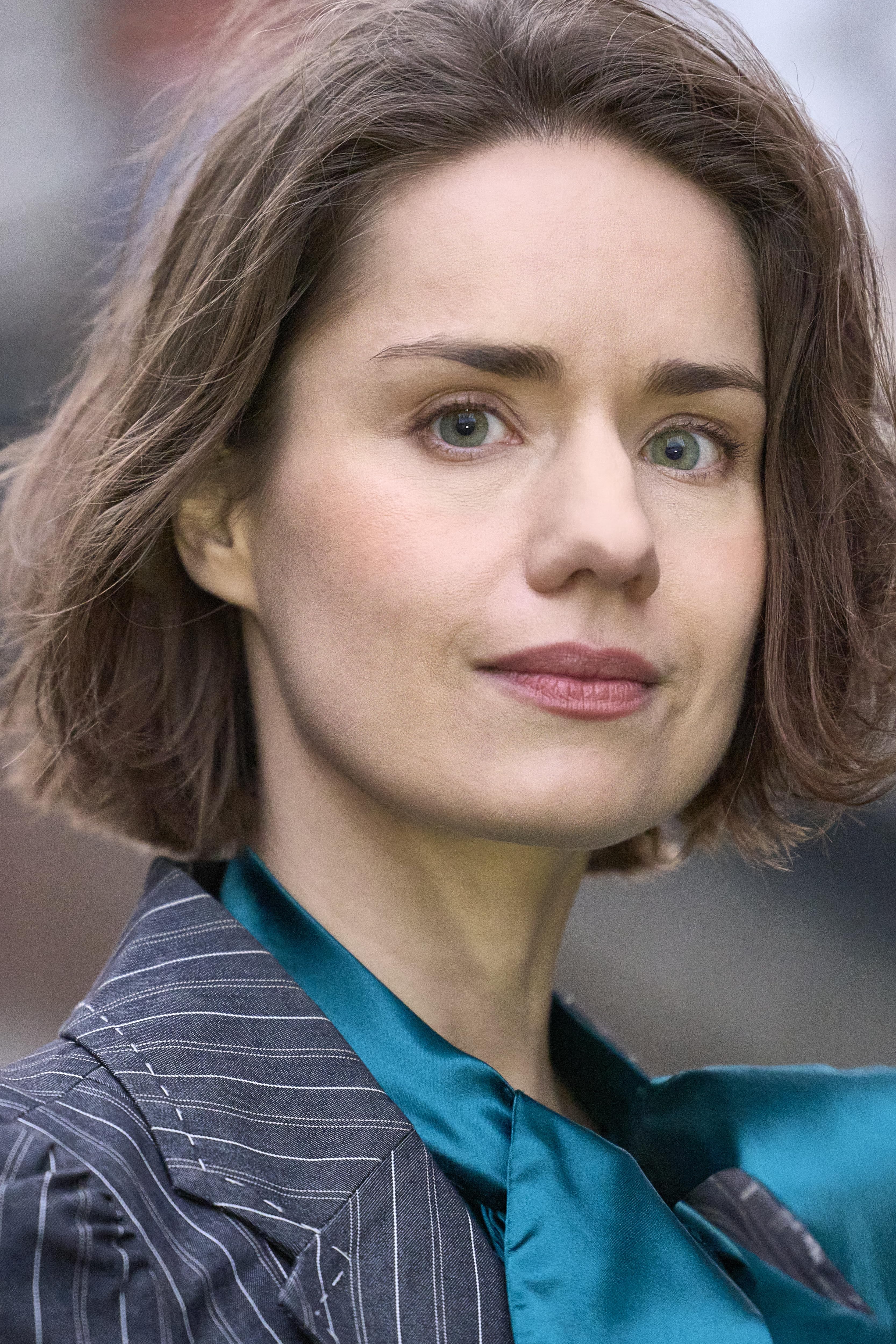 actor Dominika Jablonska large photo