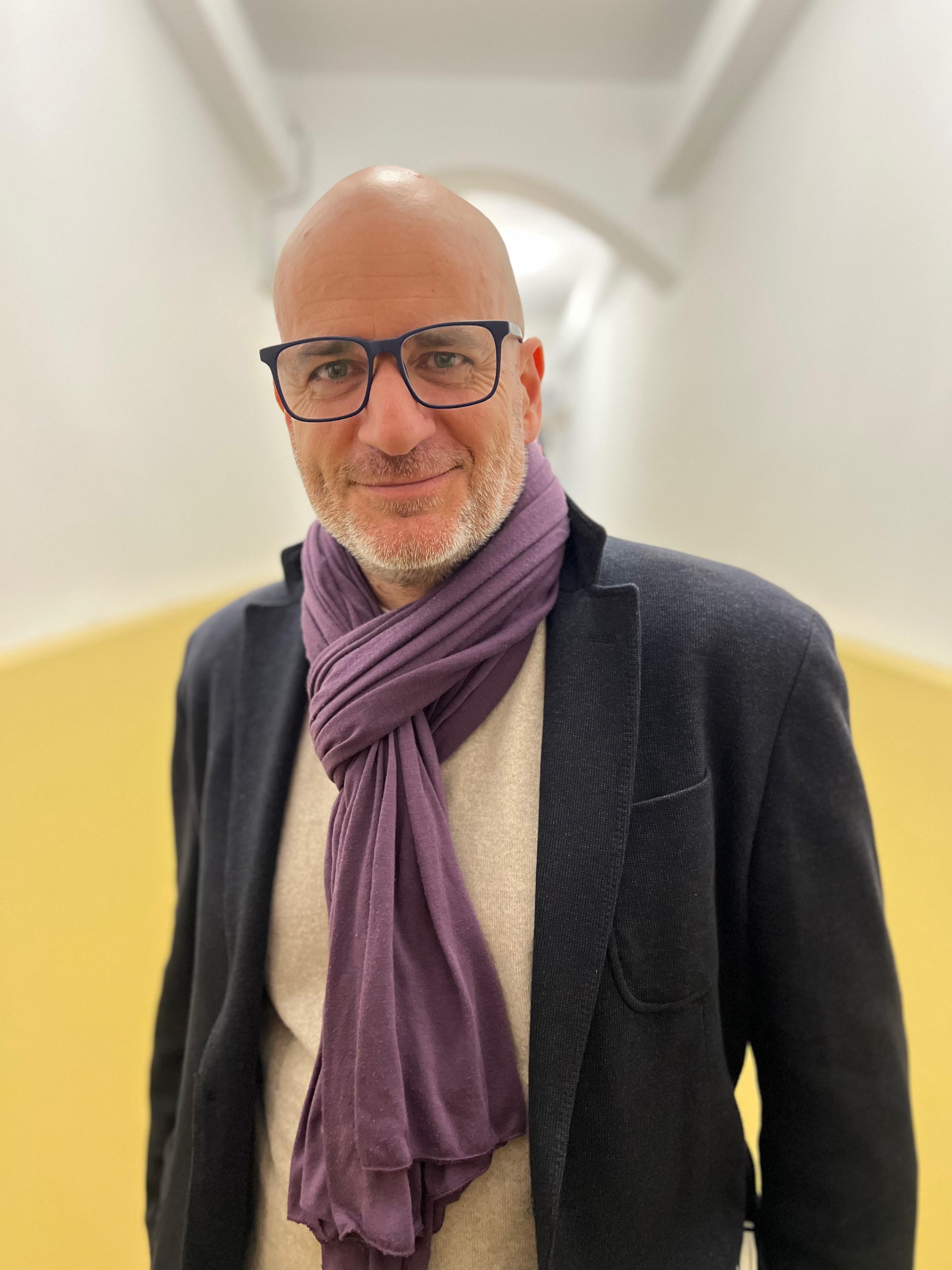 actor Lucas Fuica large photo