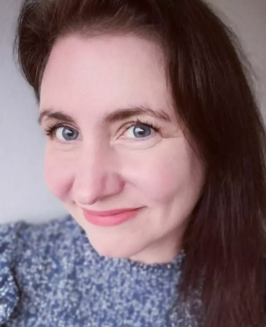 actor Michelle Saarenoja-Hayes large photo