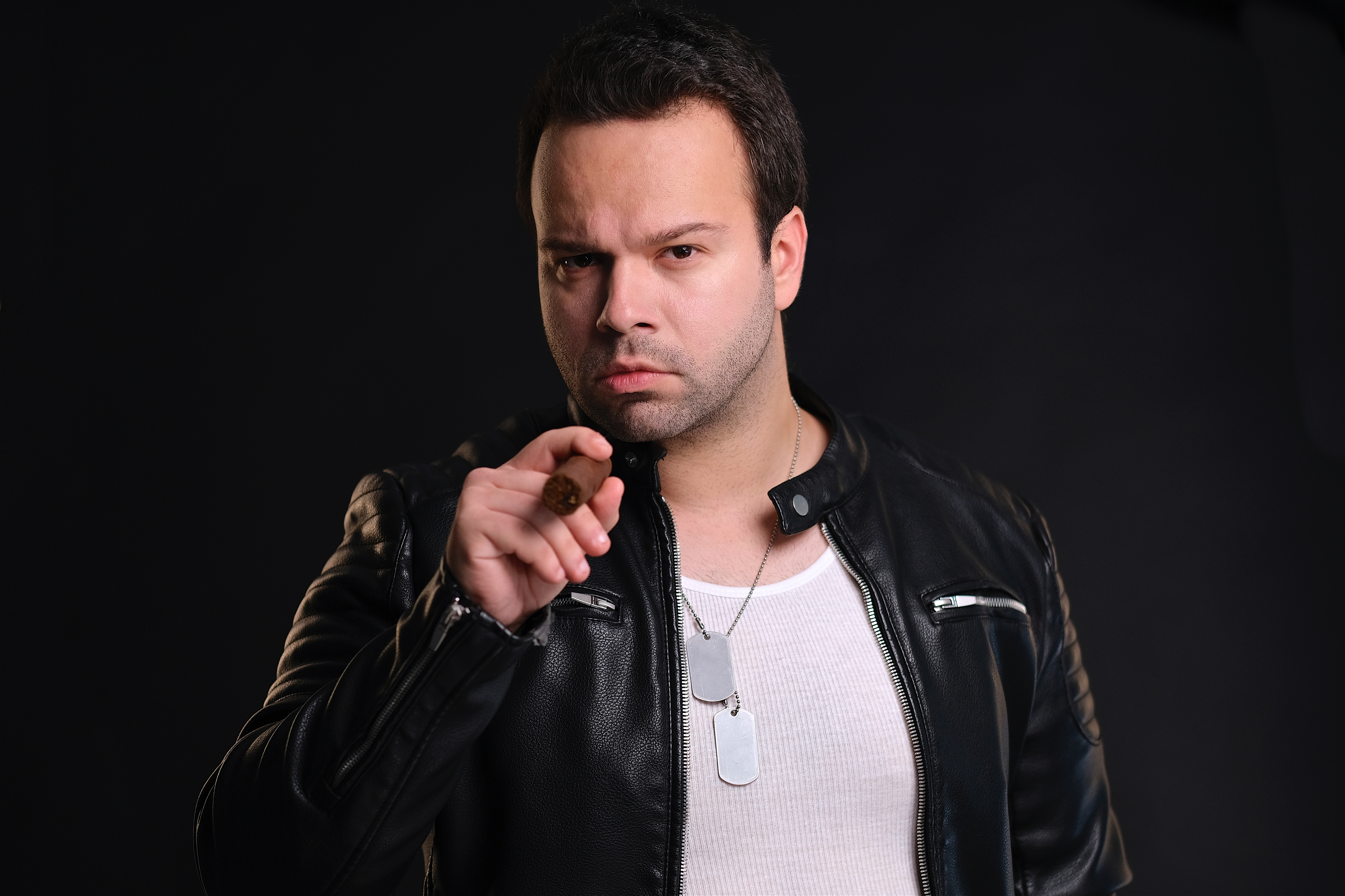 actor Alican Akman large photo