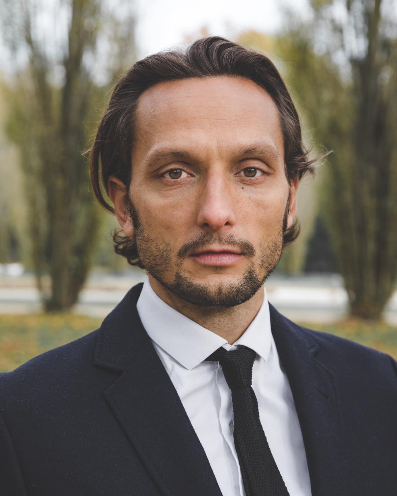 actor Grégory Kristoforoff large photo