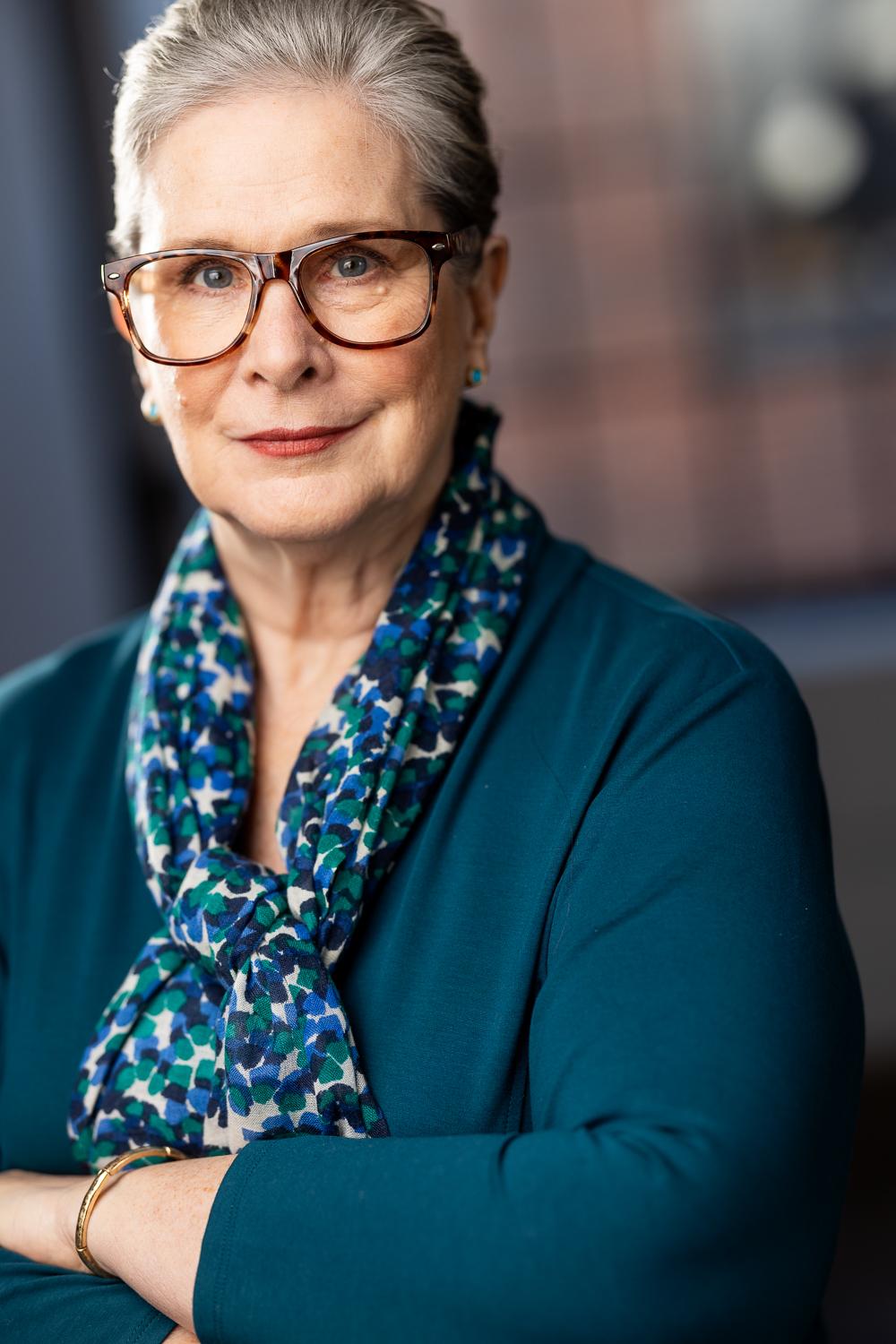 actor Carol Drewes large photo