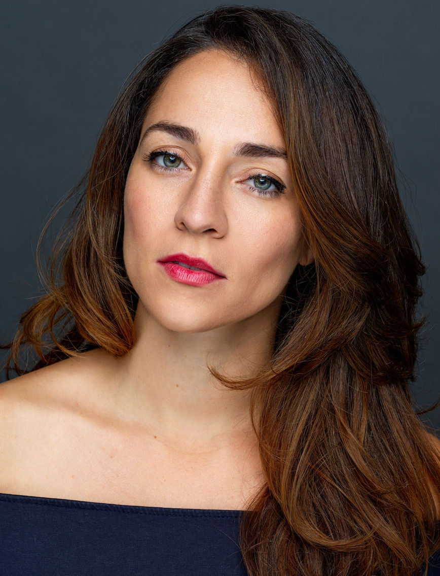 actor Joanna Kalafatis large photo