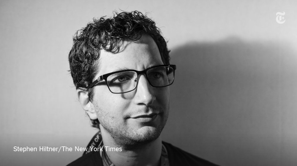 actor Jeff Moss large photo