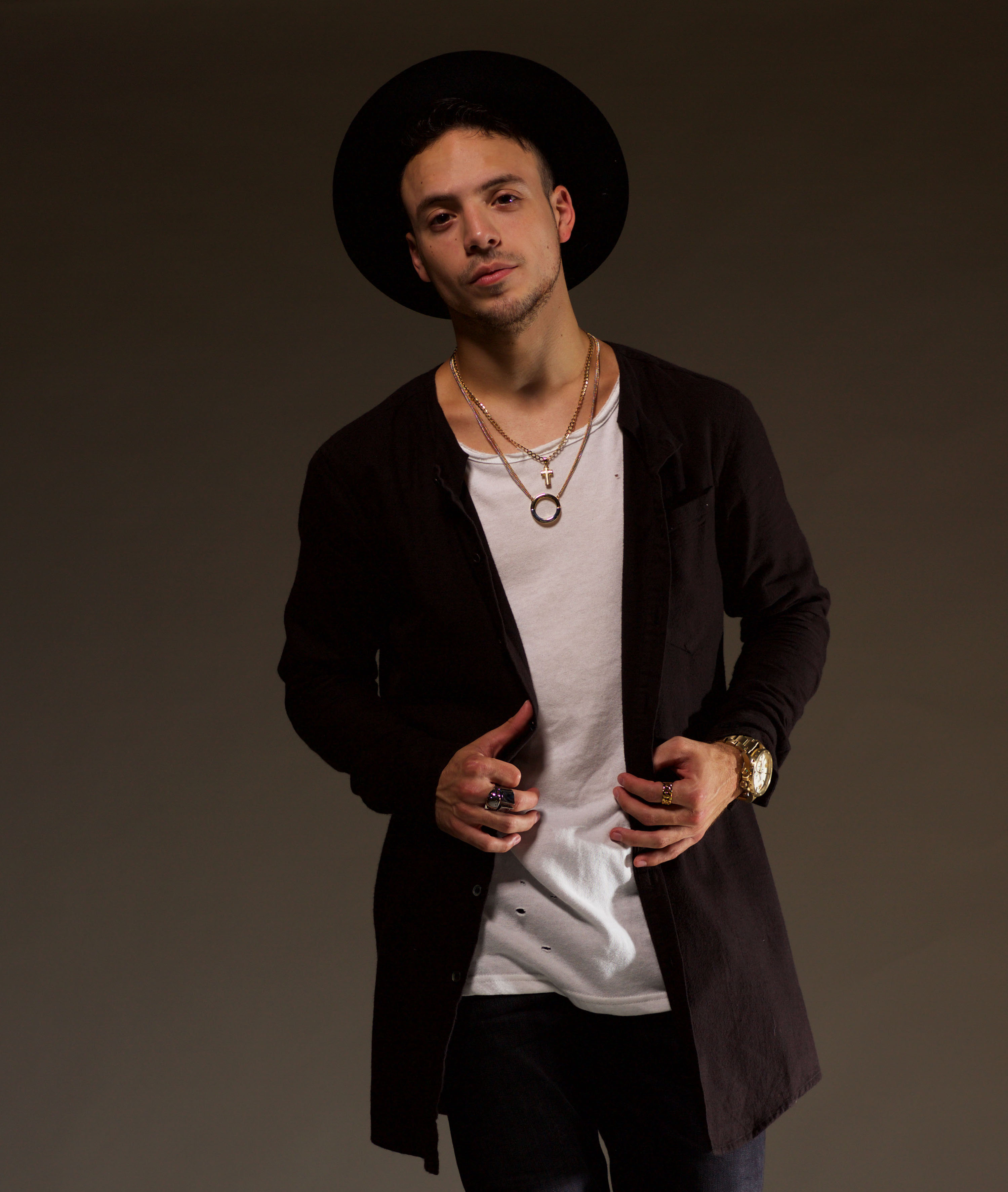 actor Emilio Dosal large photo