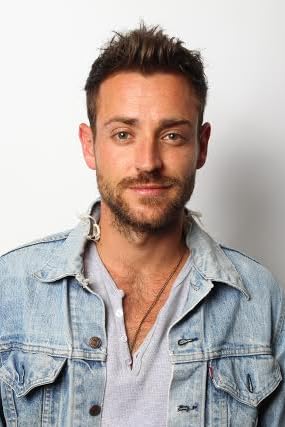 actor Will Boddington large photo