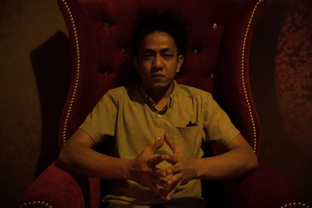 actor Eco Benitez large photo