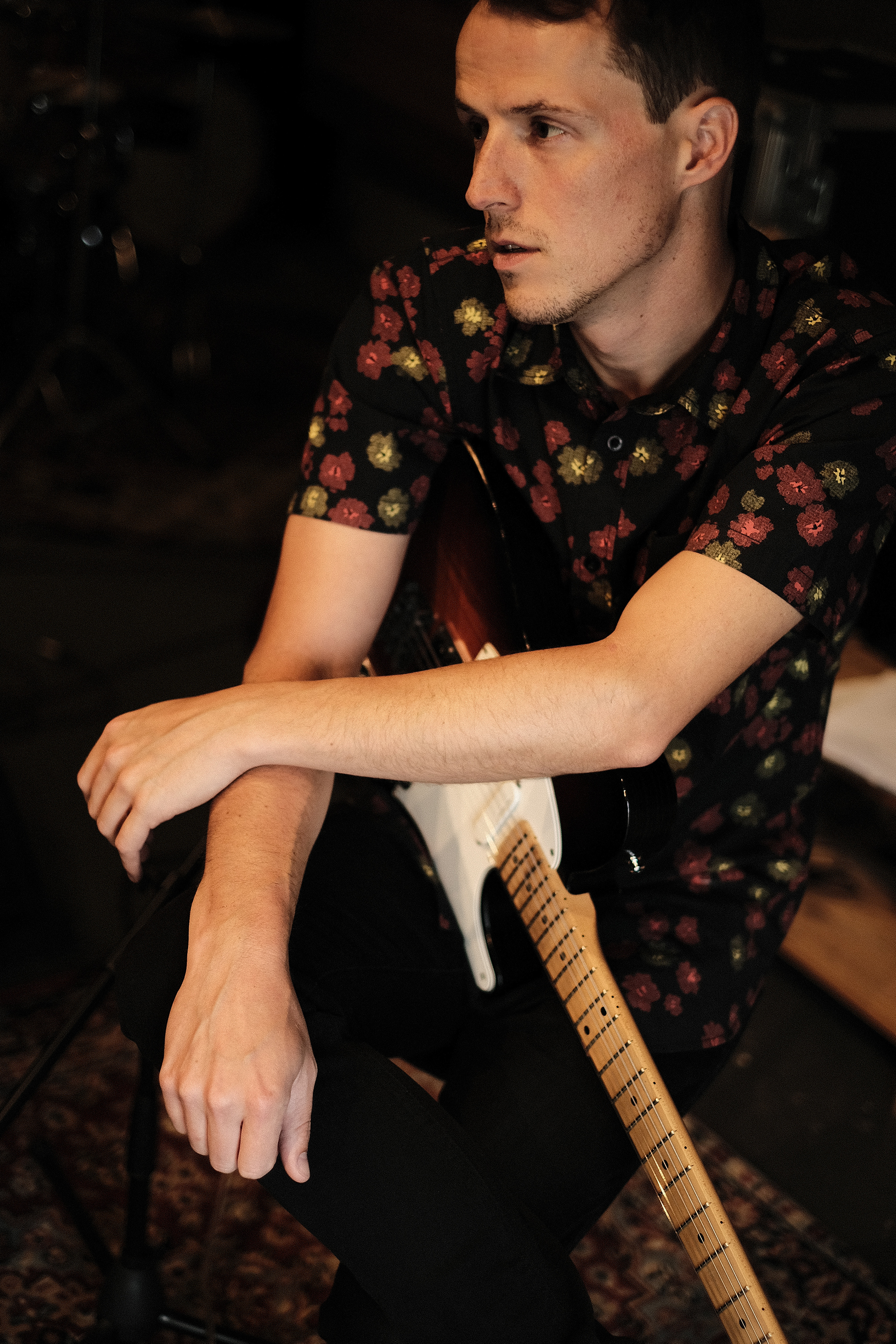 actor Andrew Halliwell large photo