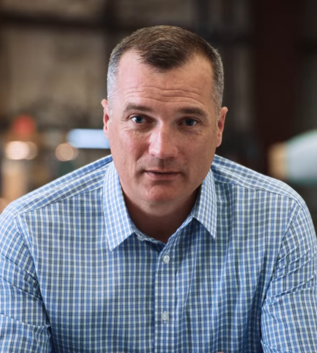 actor John Leonard large photo