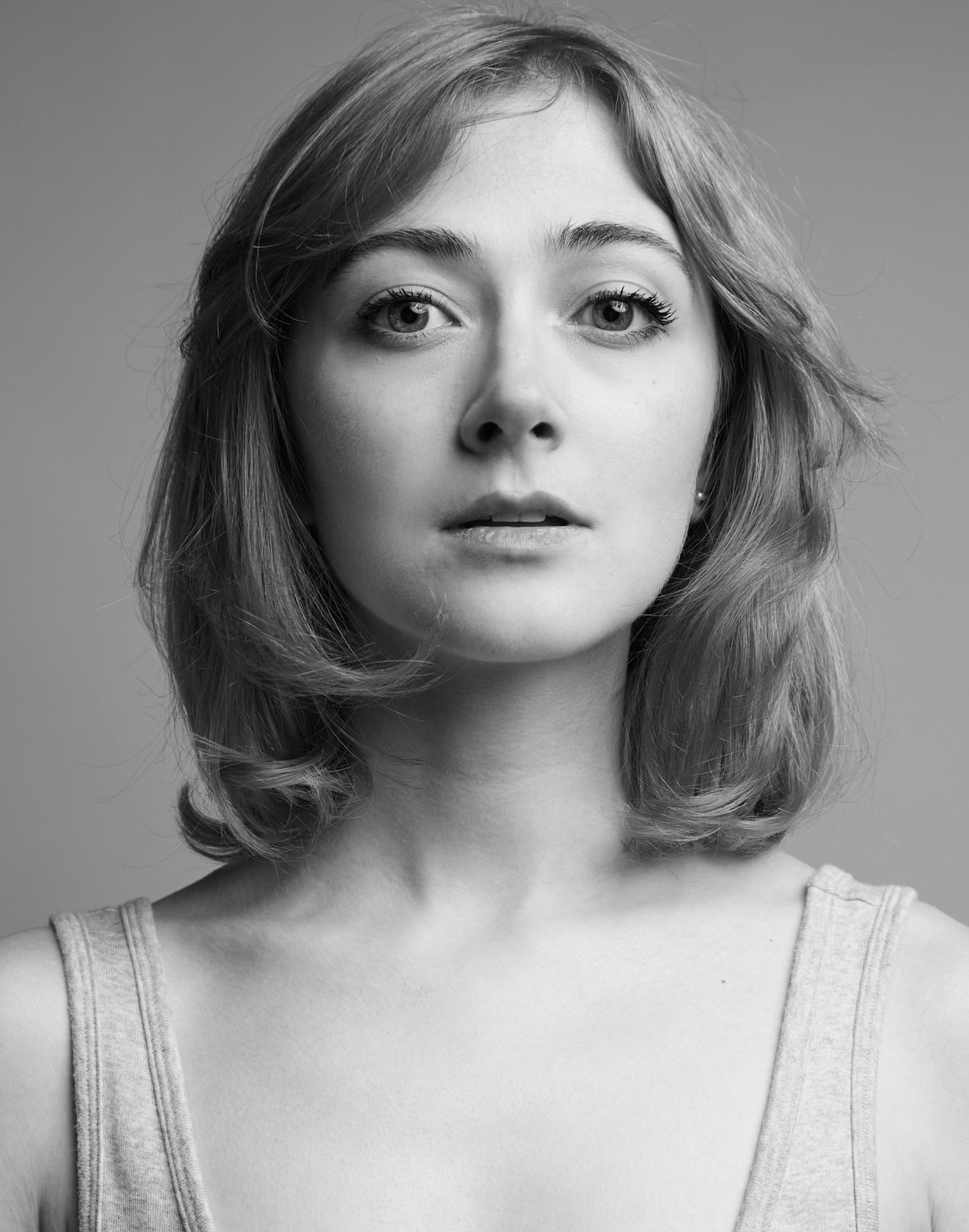 actor Miranda Rae Hart large photo