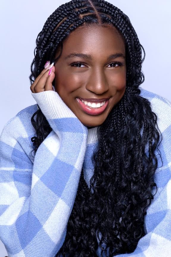 actor Mia Denae' Brathwaite large photo
