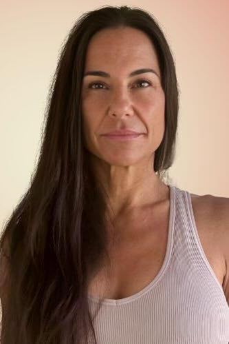 actor Carrie Farris large photo