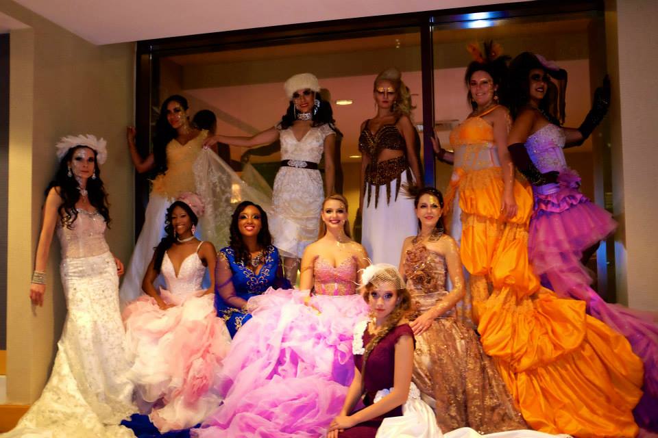 actor Danielle Halley large photo