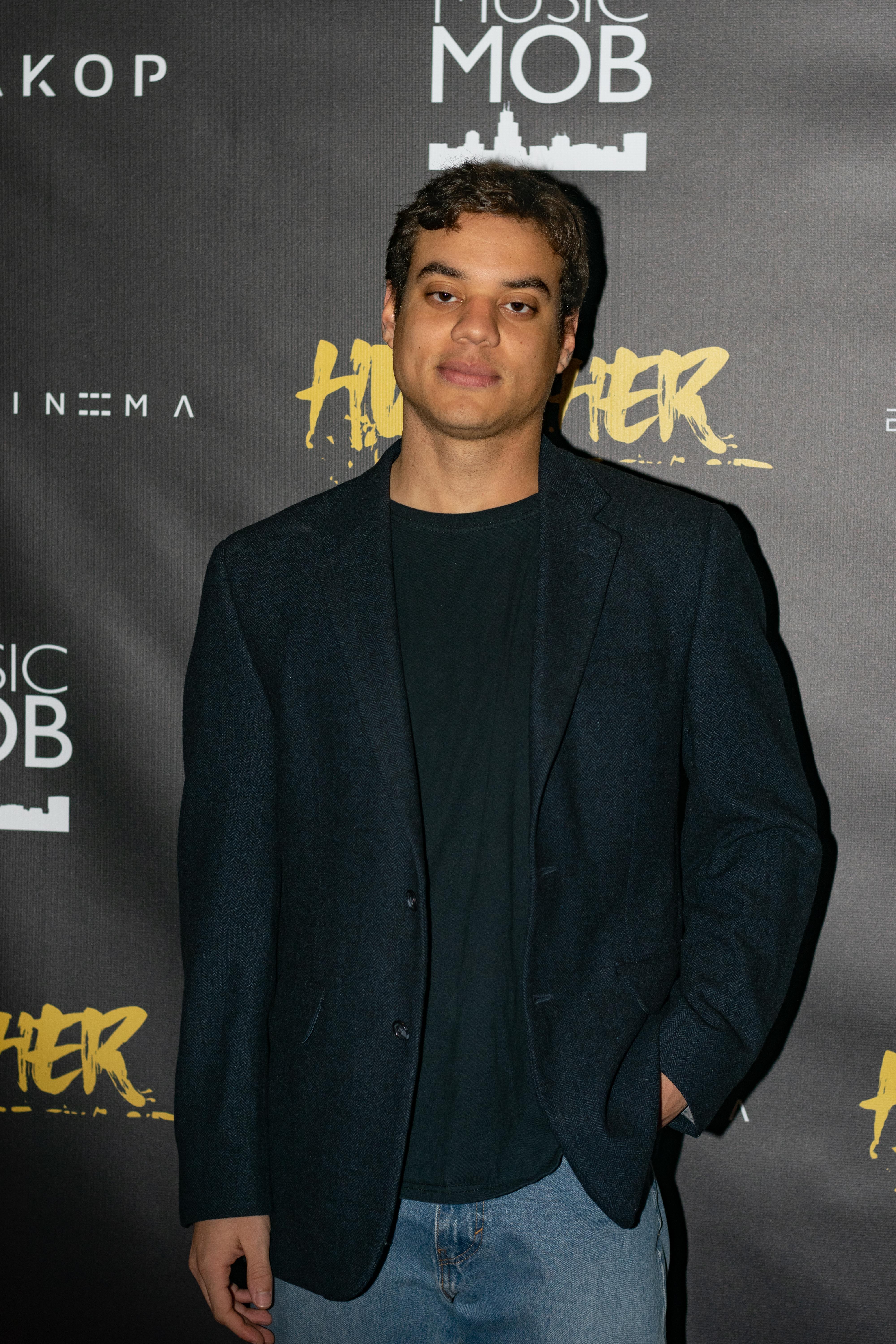 actor Chase Stephens large photo