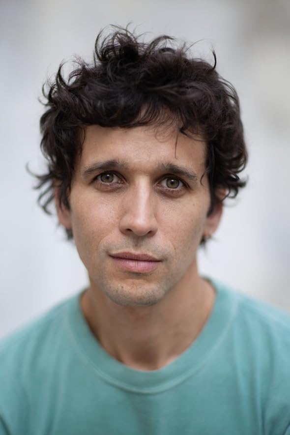 actor Arnaud Préchac large photo