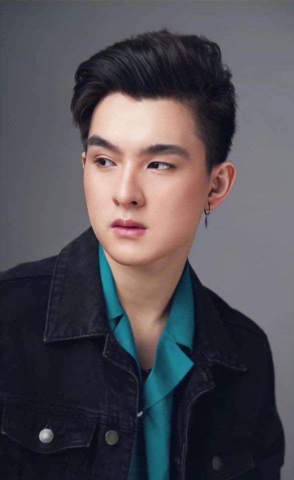 actor Timothy Chan large photo