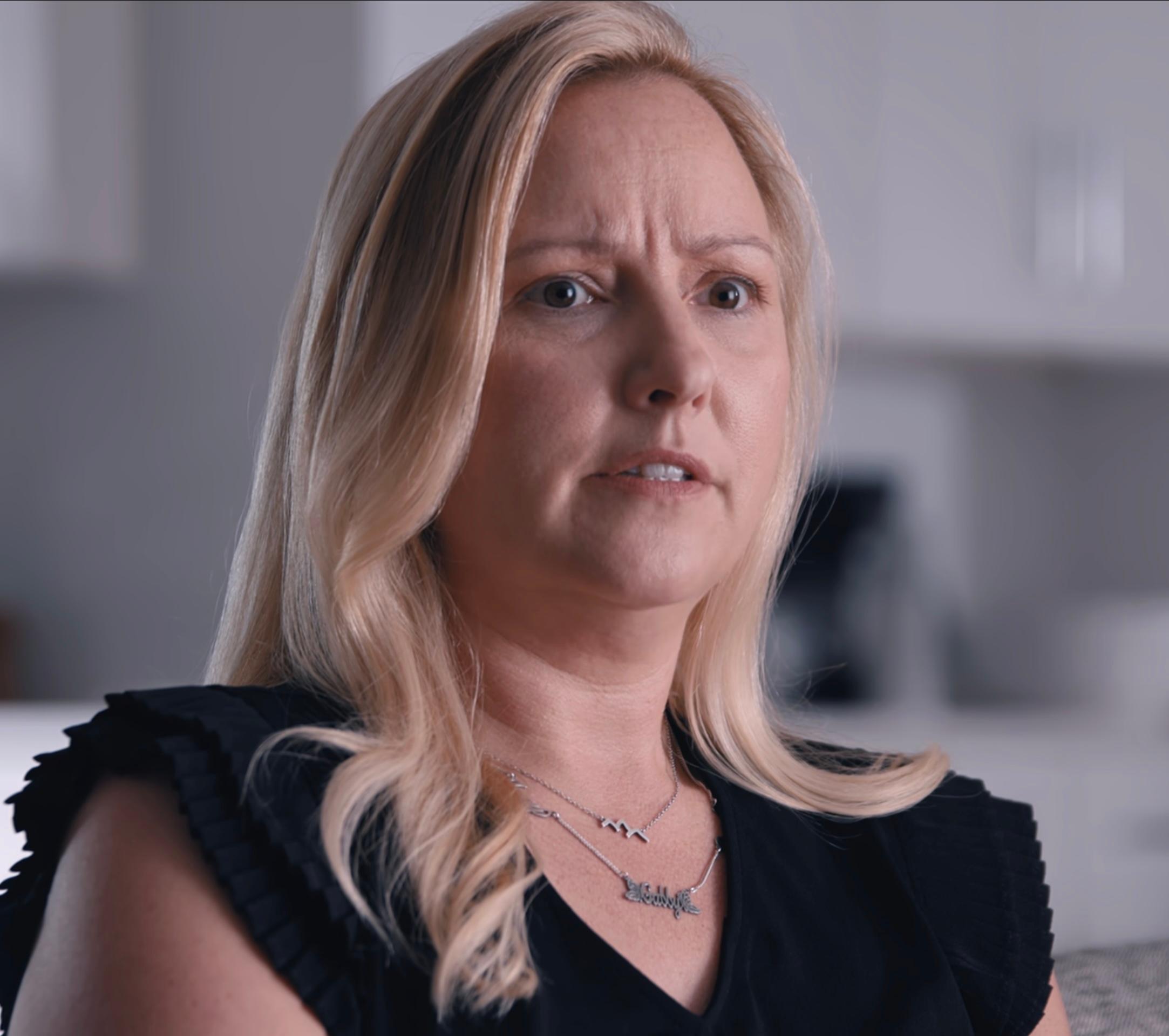 actor Tara Petito large photo