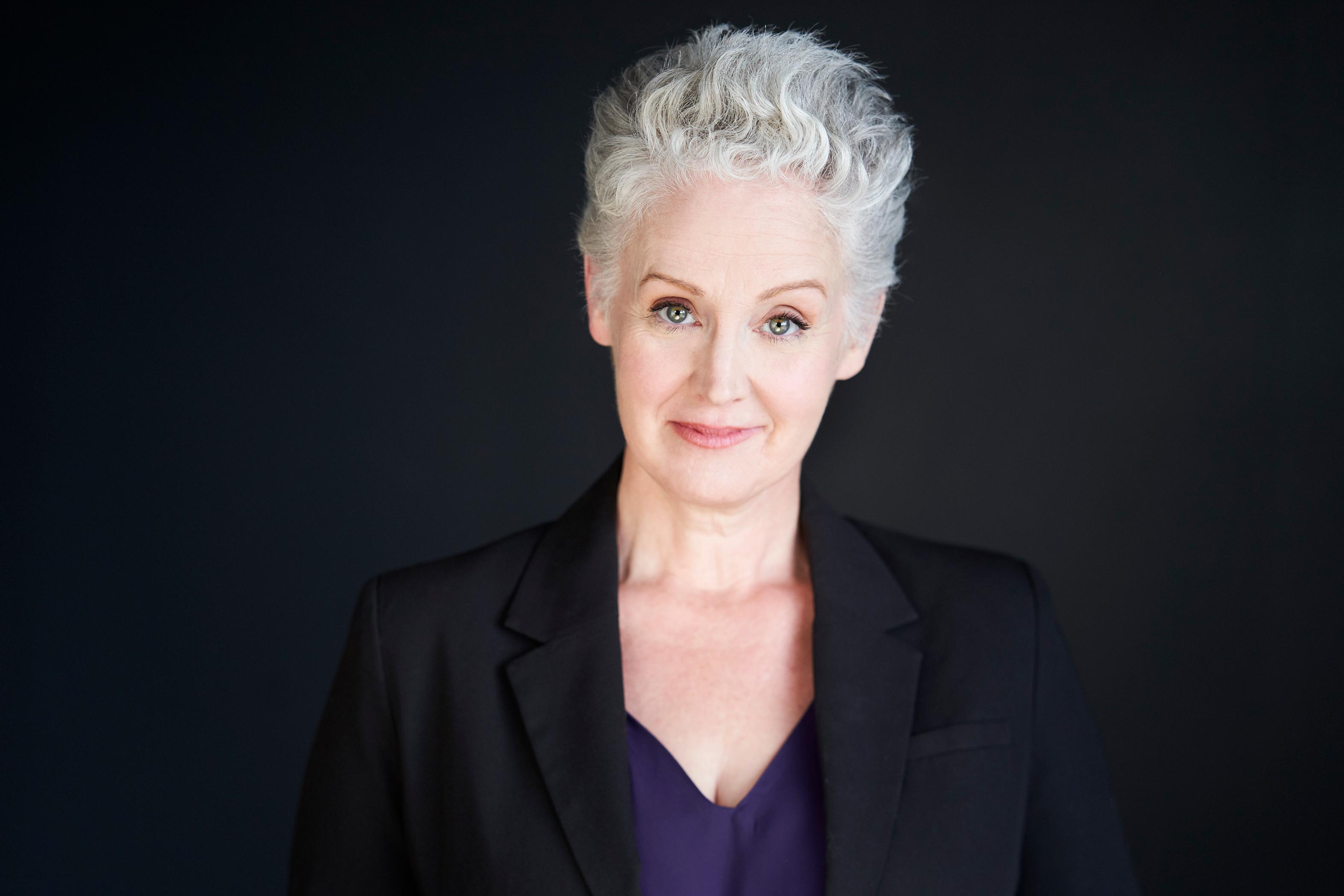 actor Lisa Horner large photo