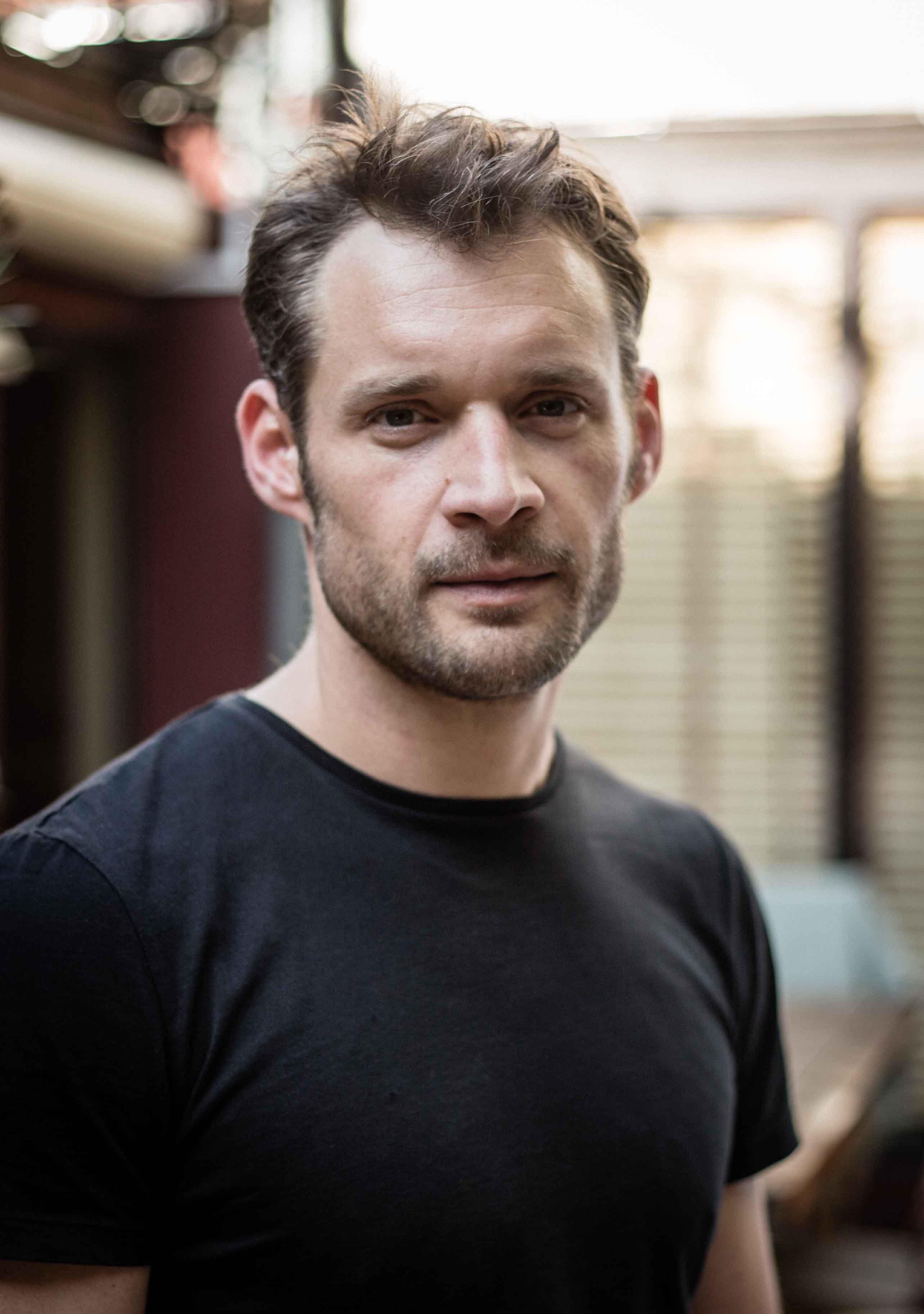 actor Rémi Pedevilla large photo