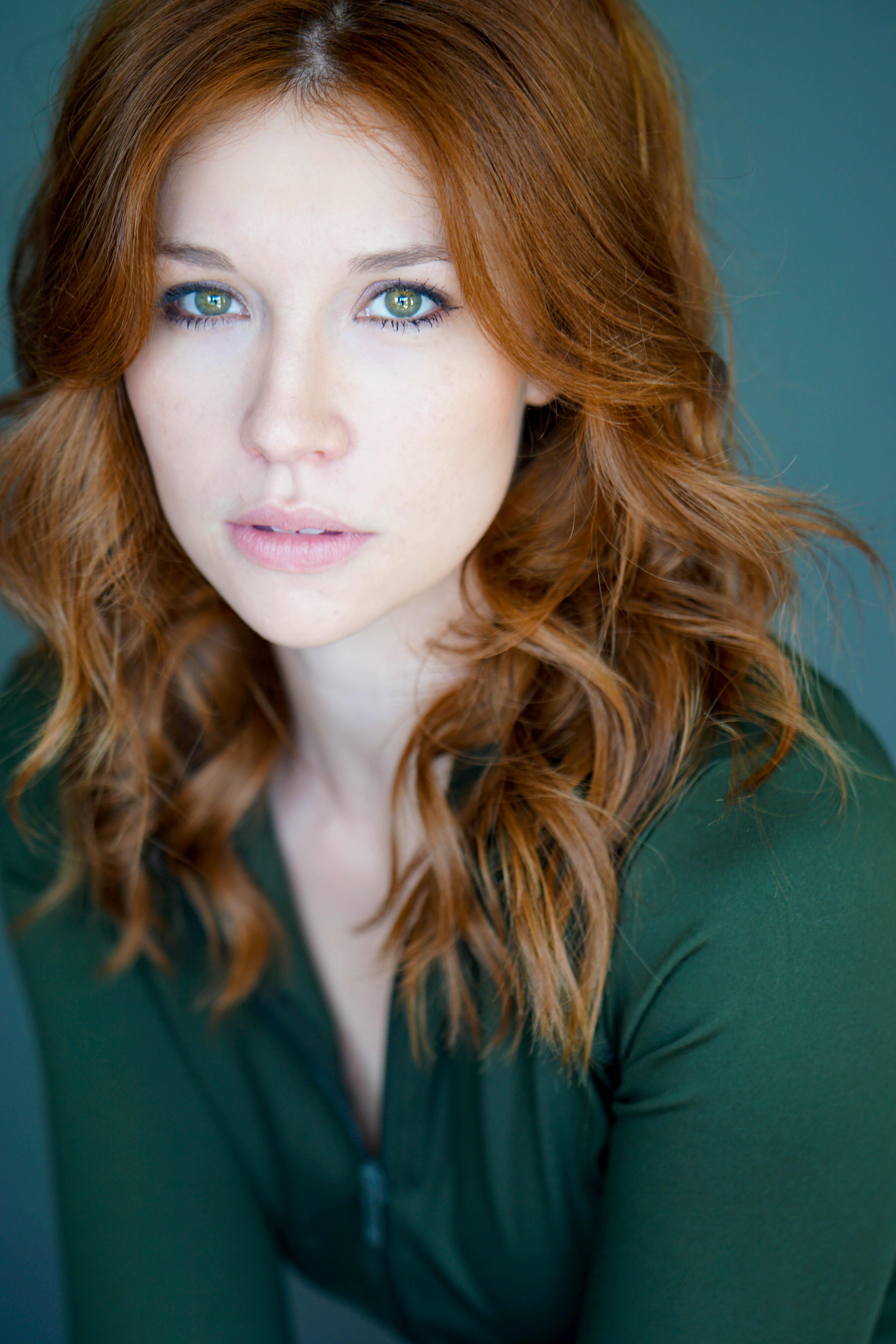 actor Brenna Sturdivant large photo