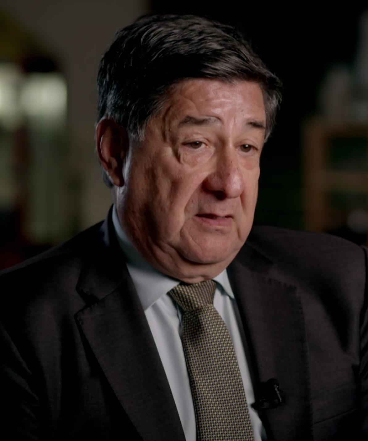 actor Dave Lopez large photo