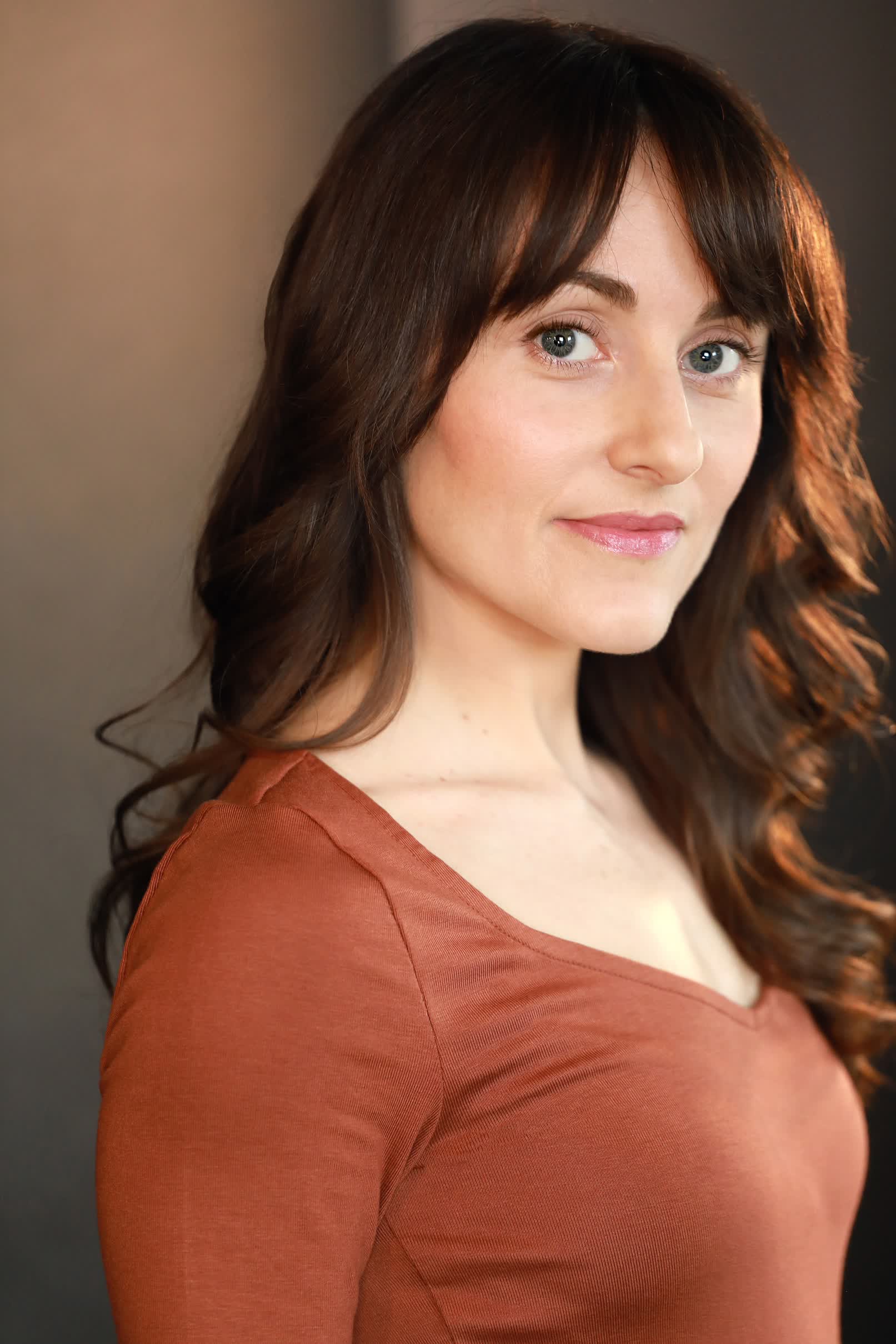 actor Chiara McCarty large photo