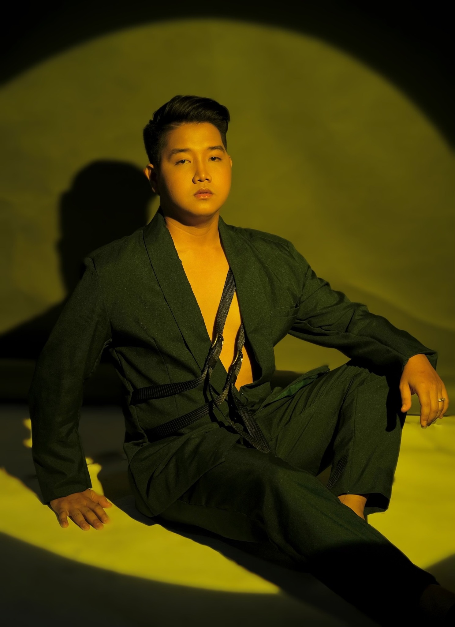 actor Alvin Abedes large photo