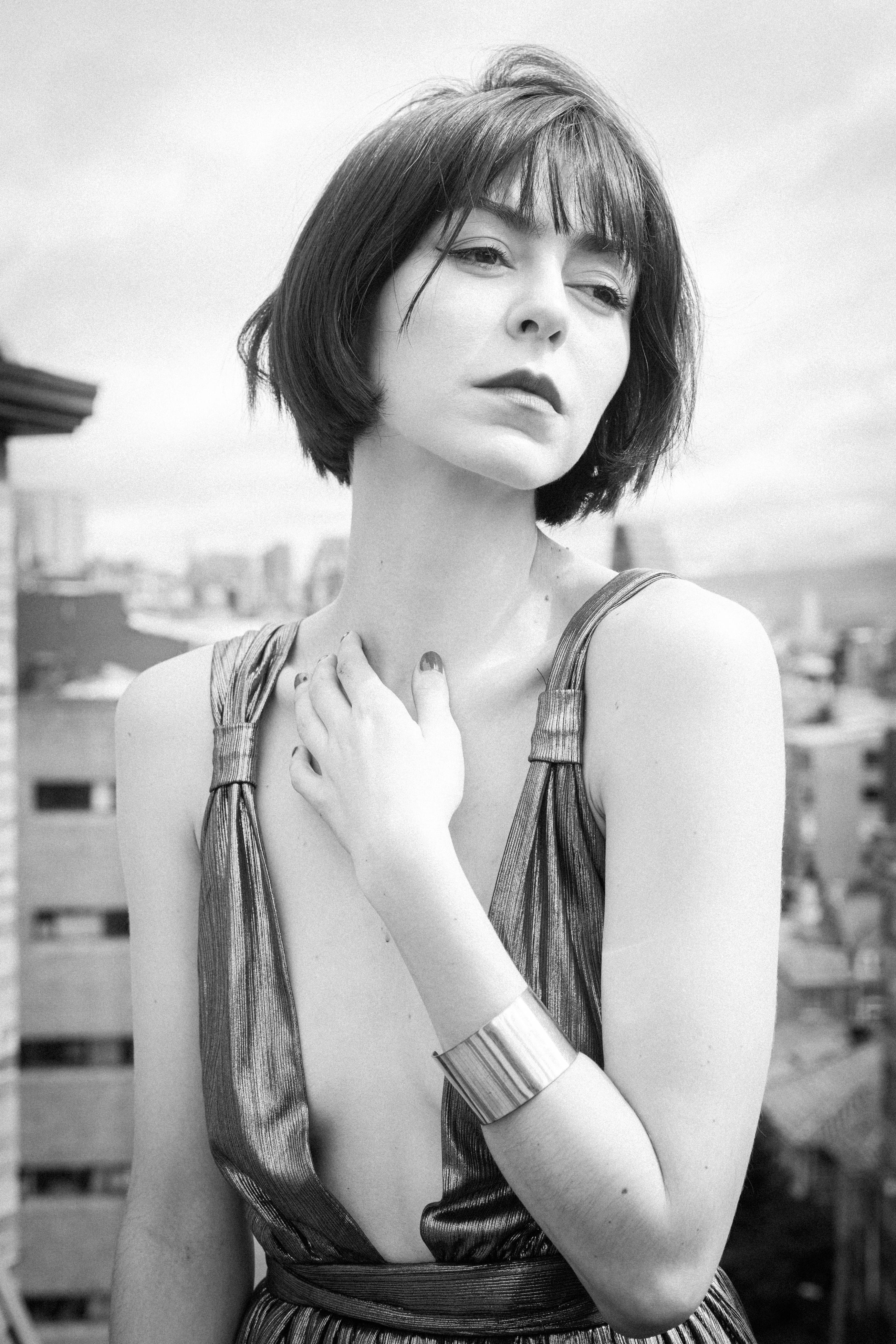 actor Luna Baxter large photo