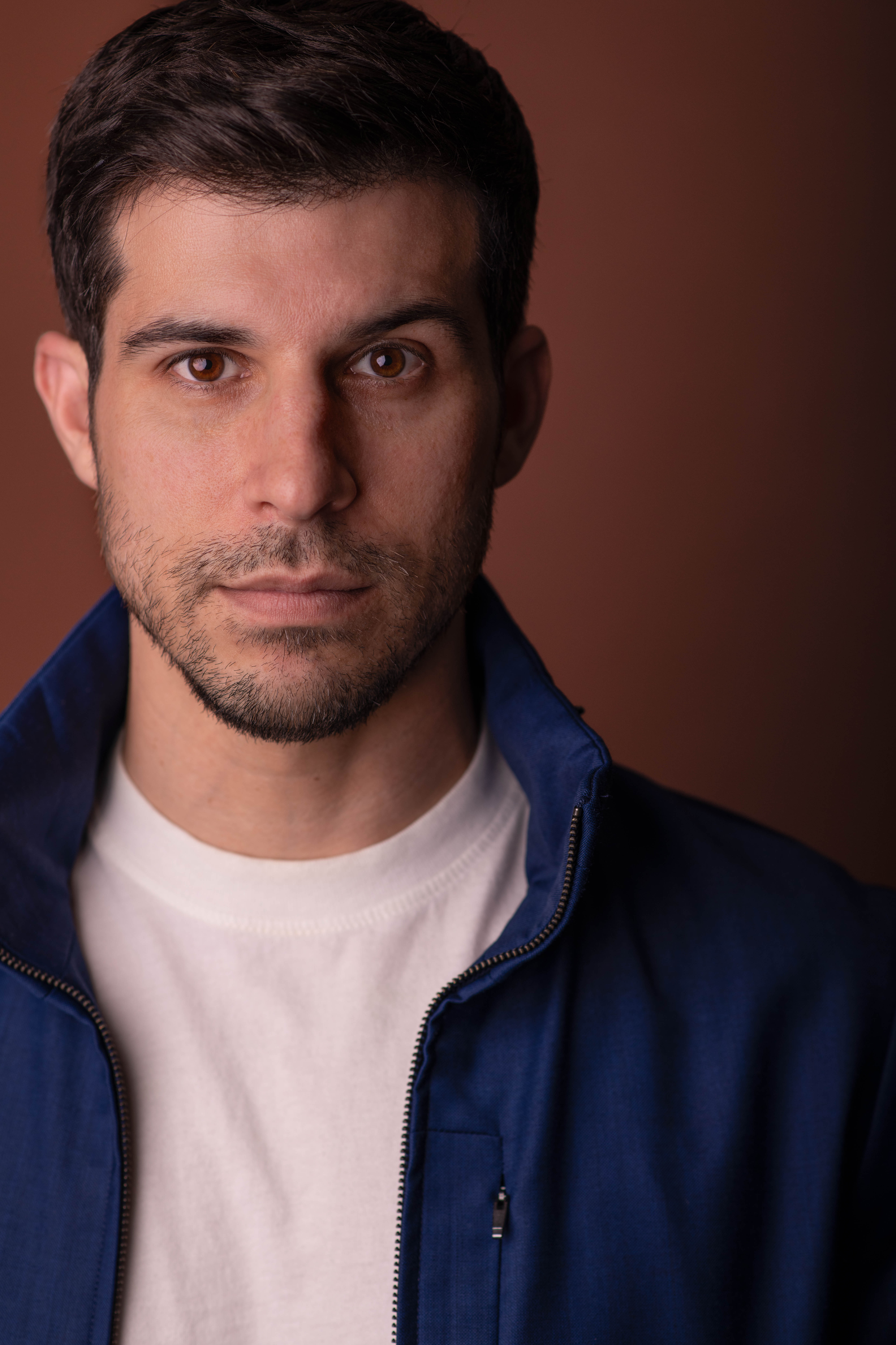 actor Joey Beni large photo