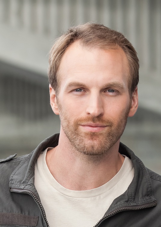 actor Konstantin Samoukov large photo