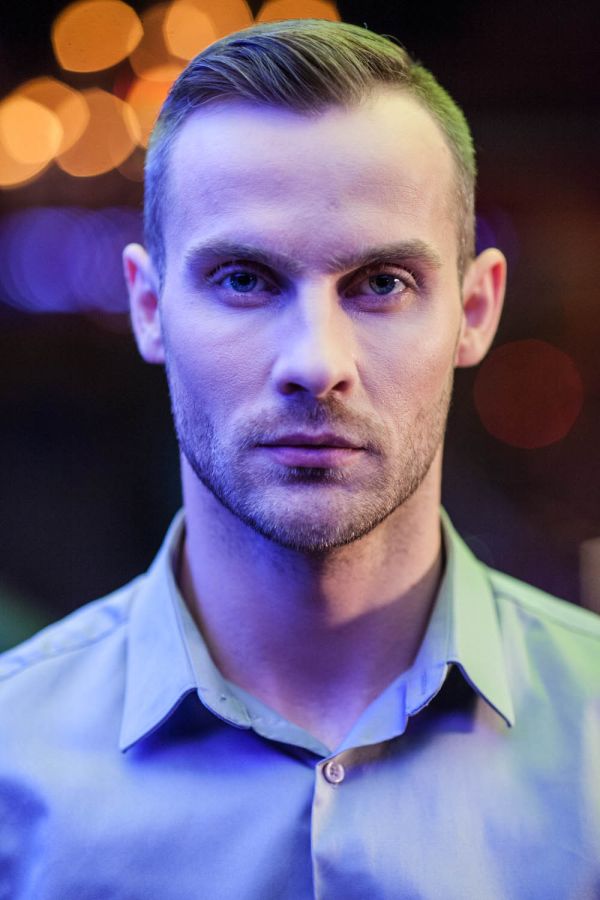 actor Bartosz Porczyk large photo