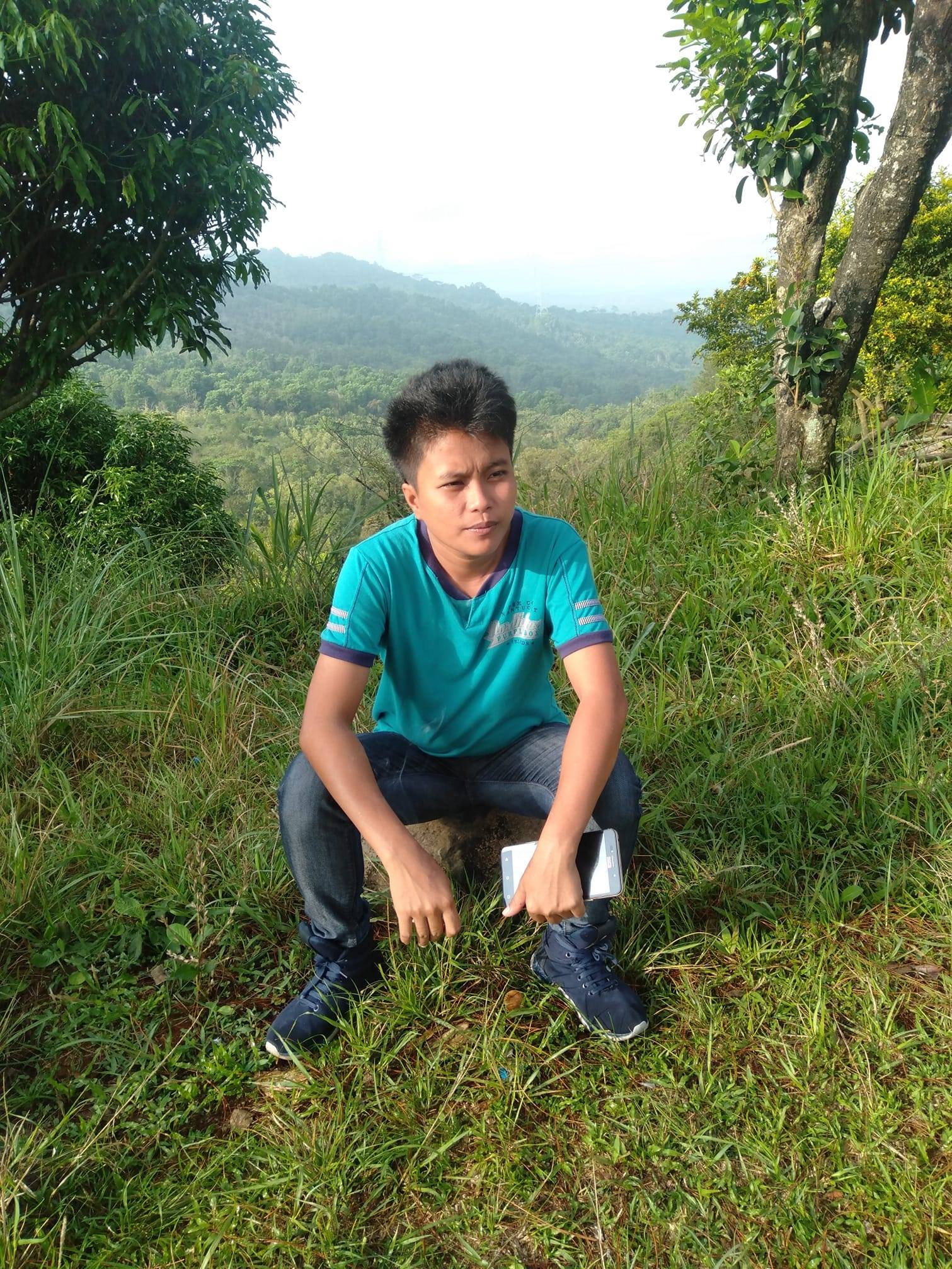 actor Angel Savellano large photo