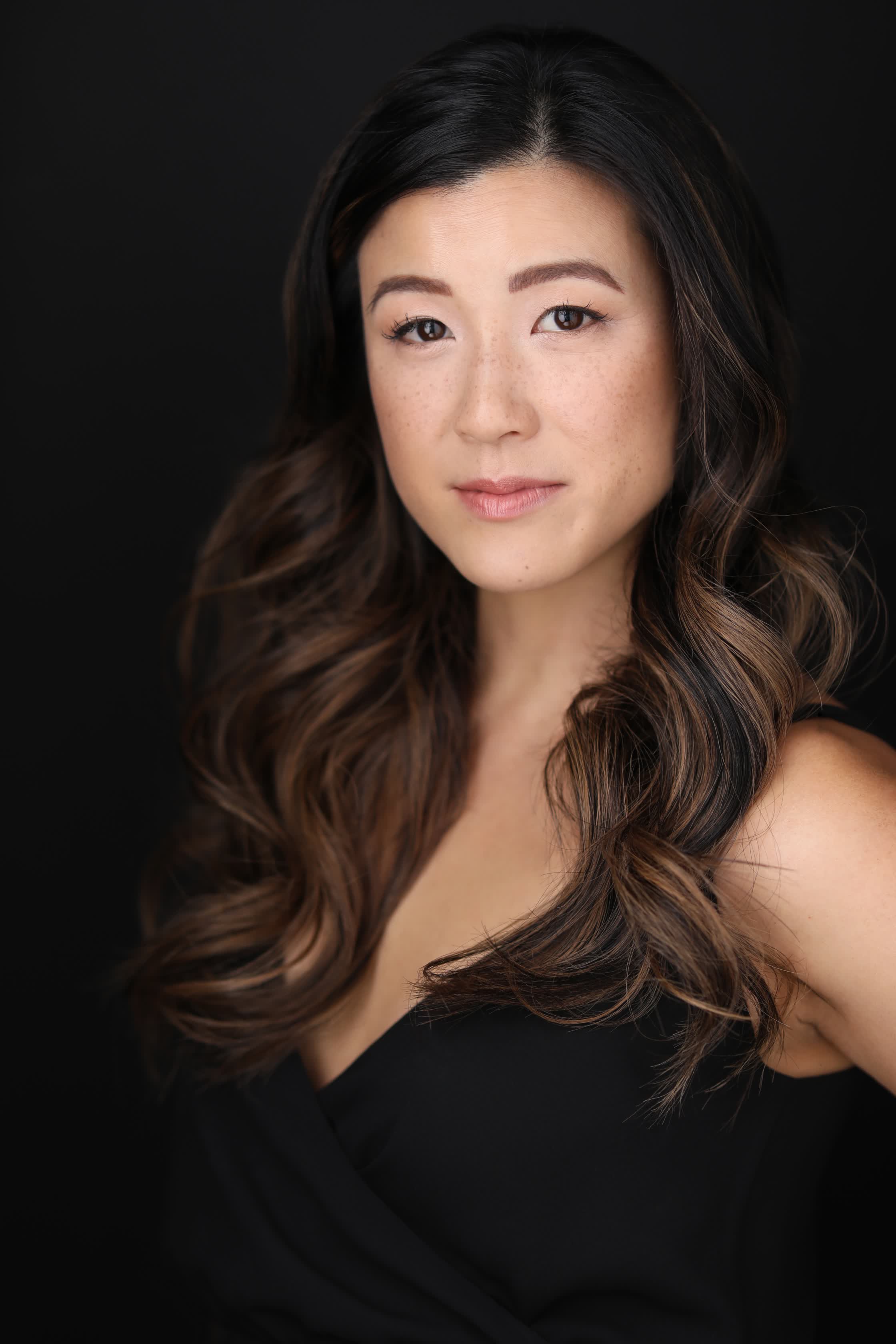 actor June Kim large photo