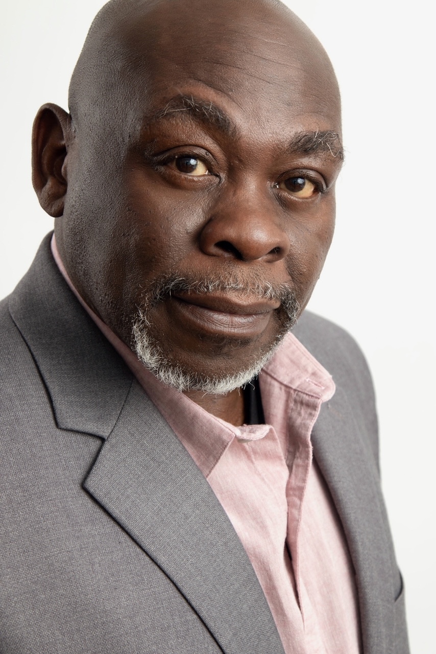 actor Kelvin John Davis large photo