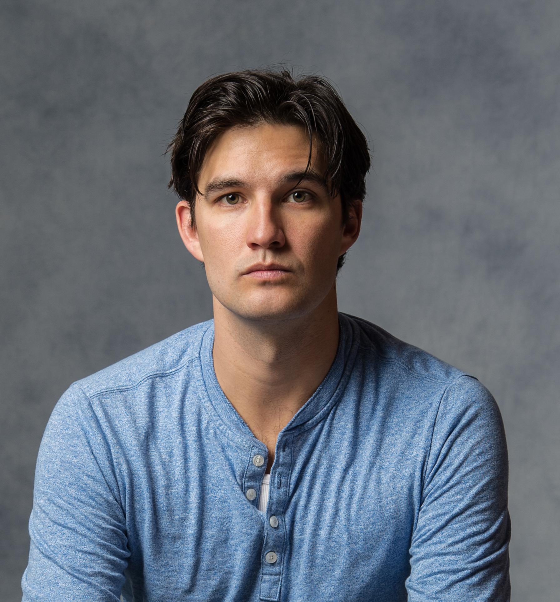 actor Jeff Irving large photo